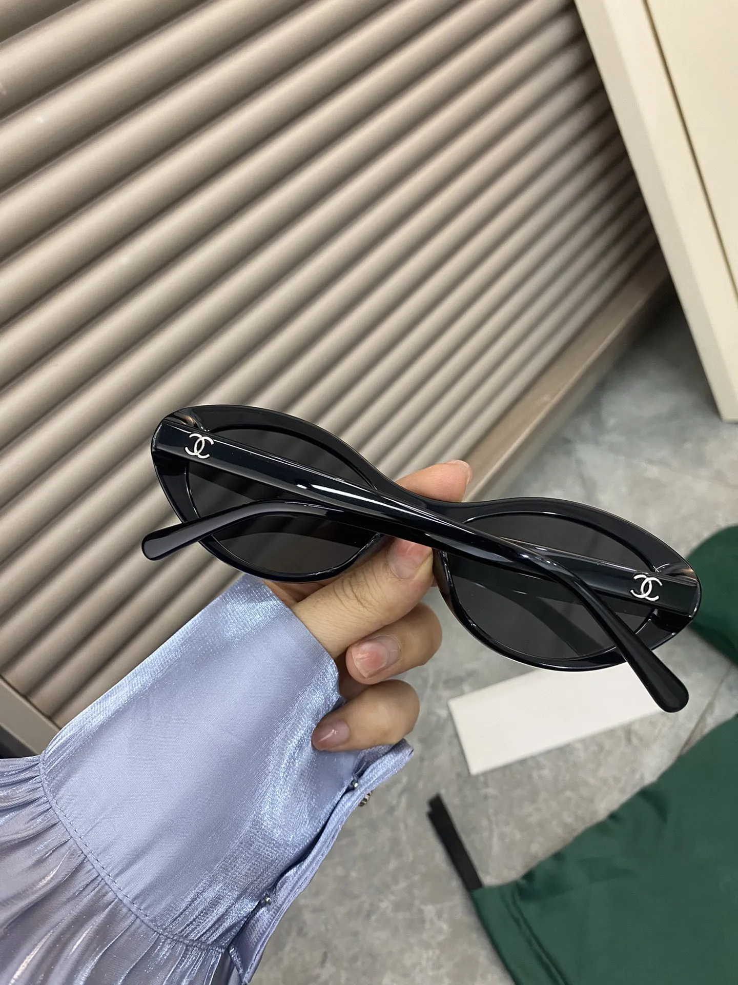 Chanel Cat-Eye Logo Sunglasses D20018525 — view 5