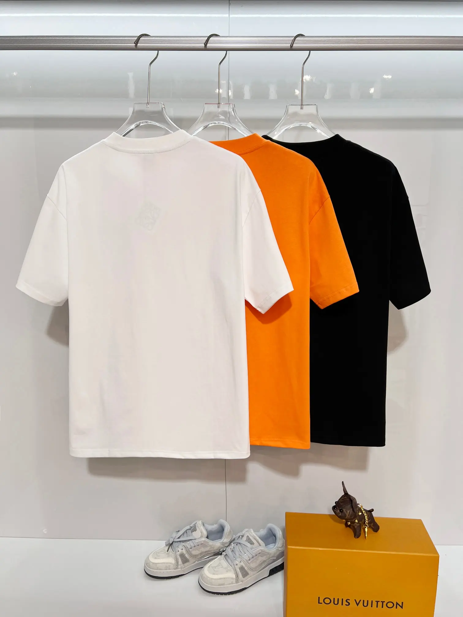 Logo-Embroidered Pocket T-Shirt D13014914 — view 12