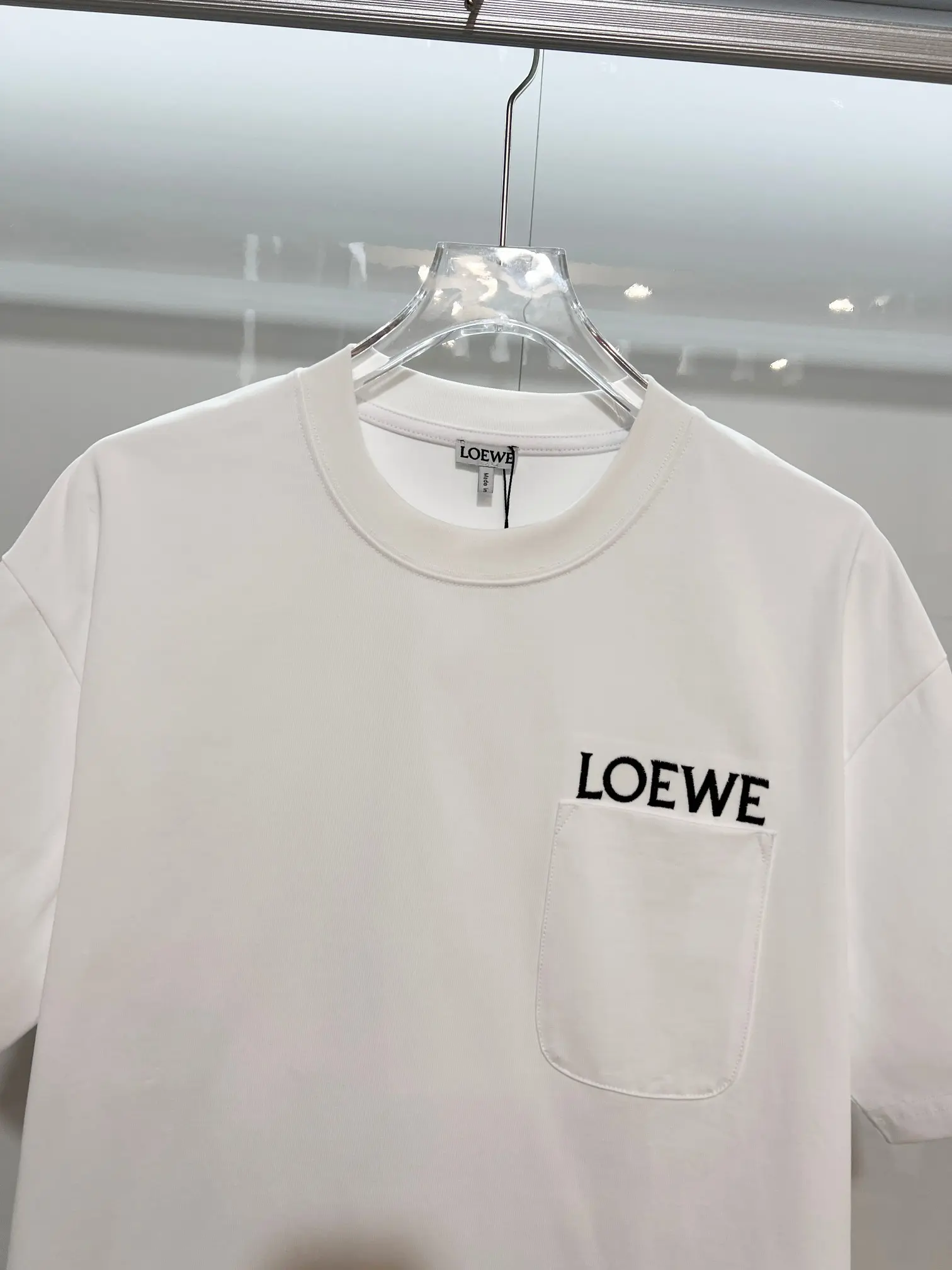 Logo-Embroidered Pocket T-Shirt D13014915 — view 3