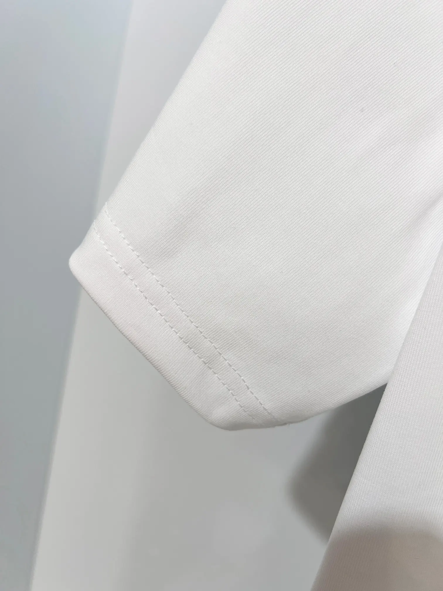 Logo-Embroidered Pocket T-Shirt D13014915 — view 8