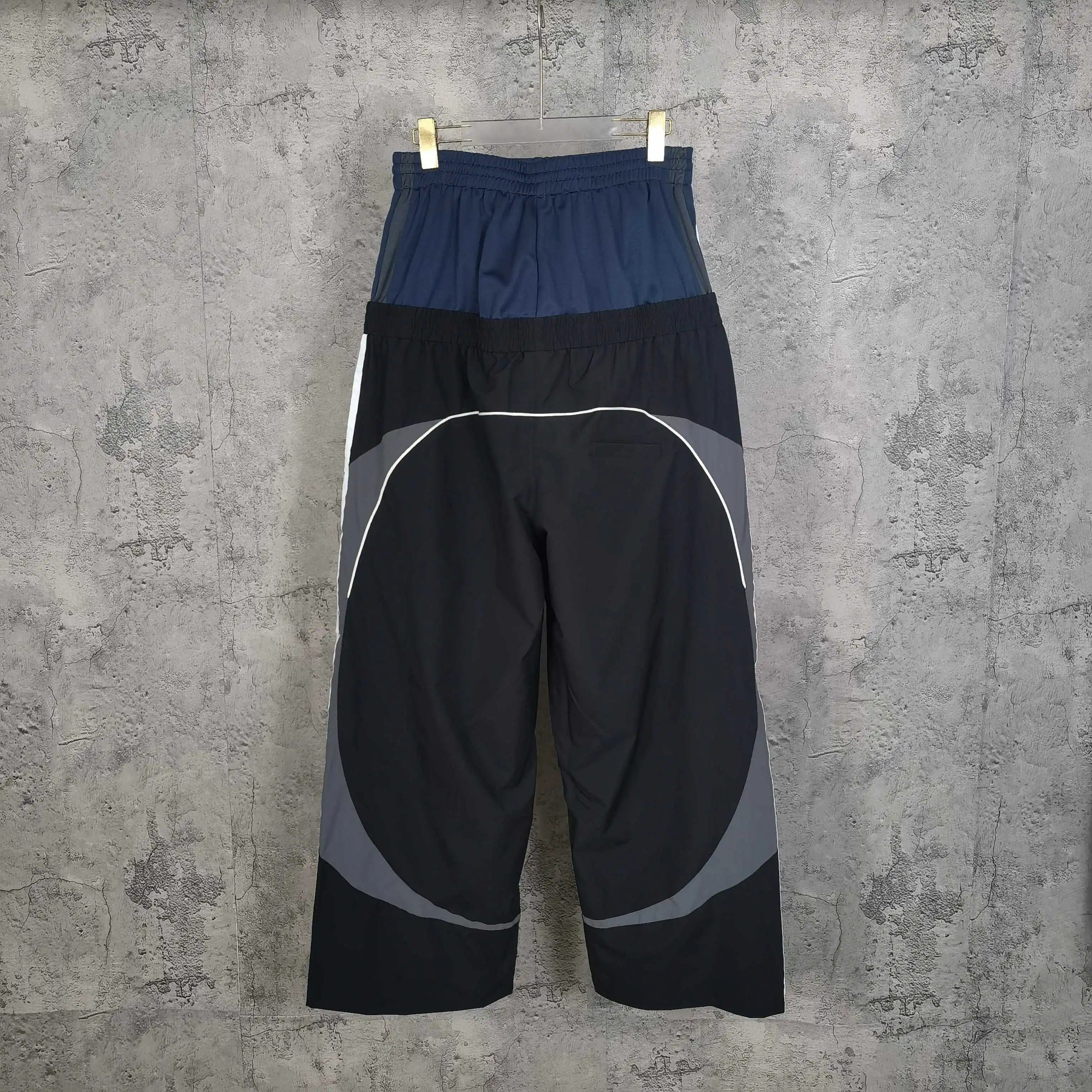 Cut-Up Double-Waistband Tracksuit Pants D22523189 — view 2