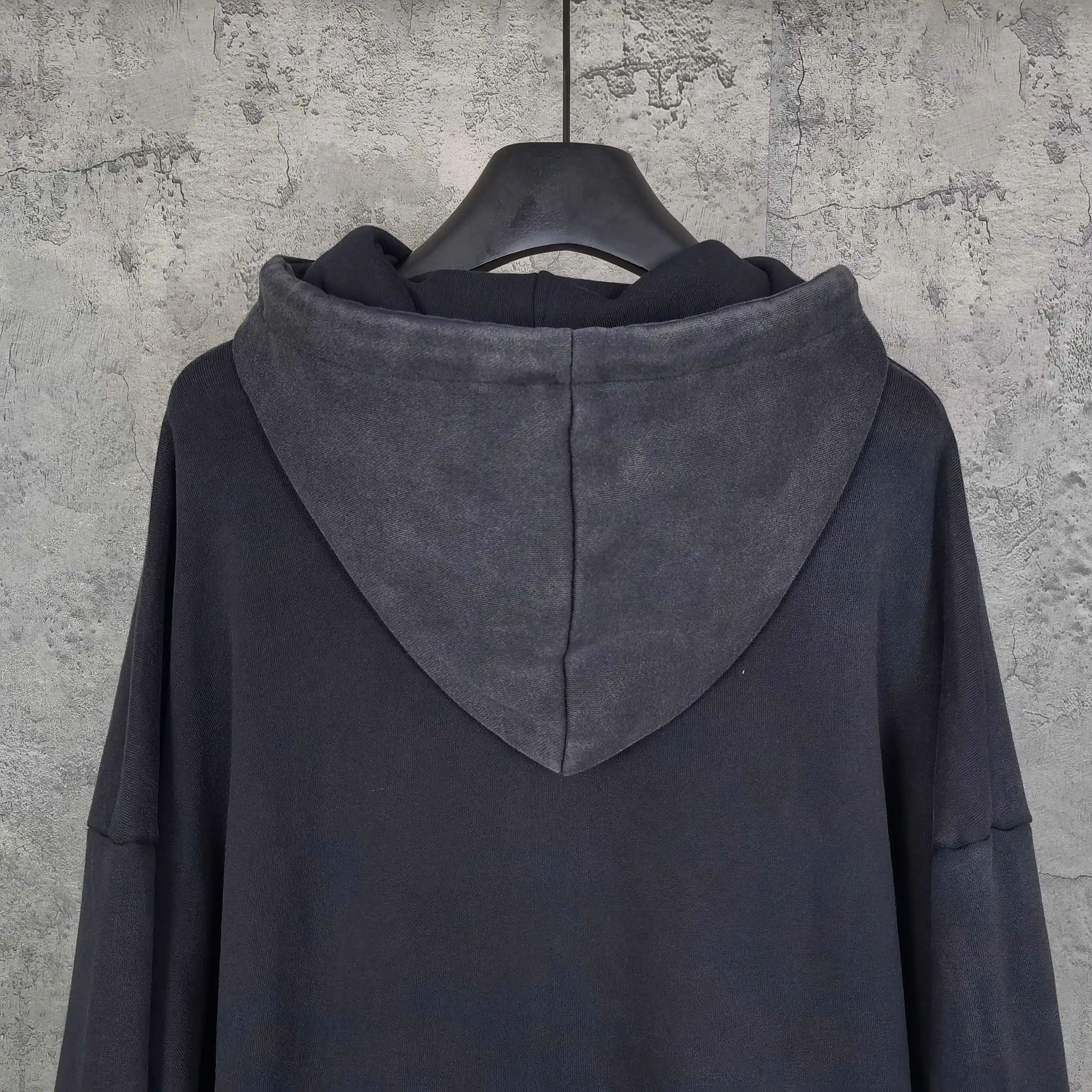 Oversized Embroidered Zip-Up Hoodie D24023164 — view 6