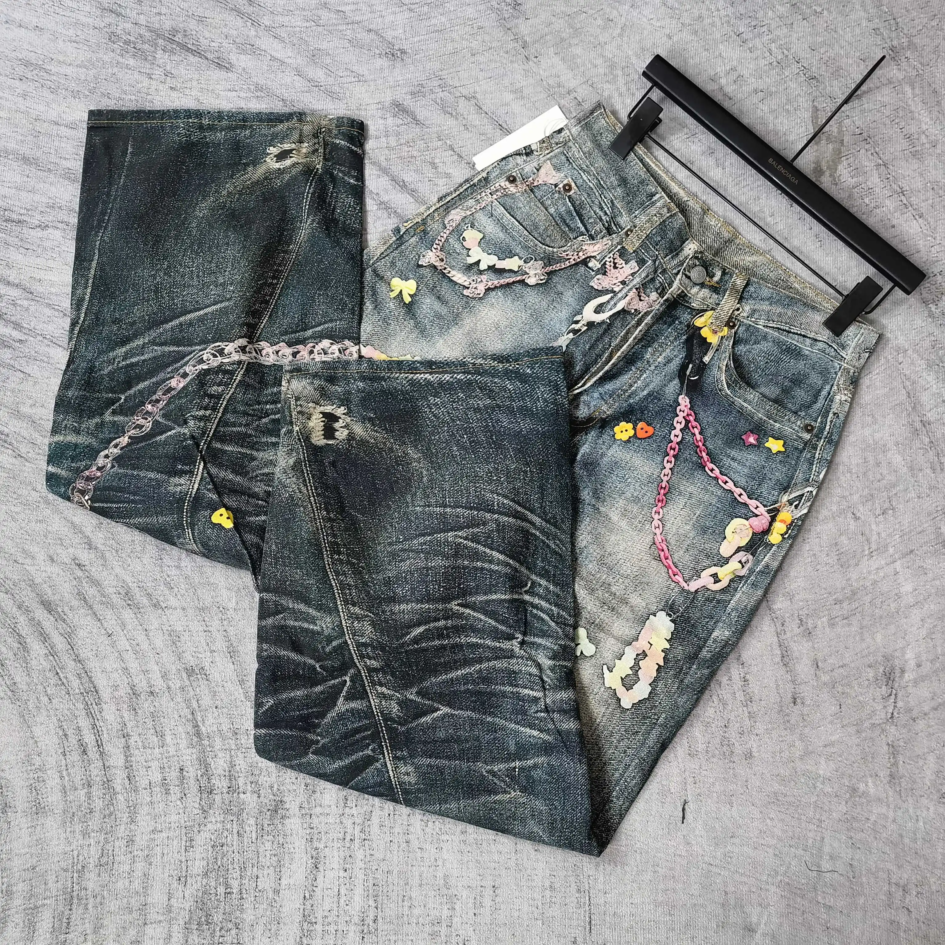 1981 Trompe L'oeil Candy Print Wide-Leg Jeans D25523201 — view 4