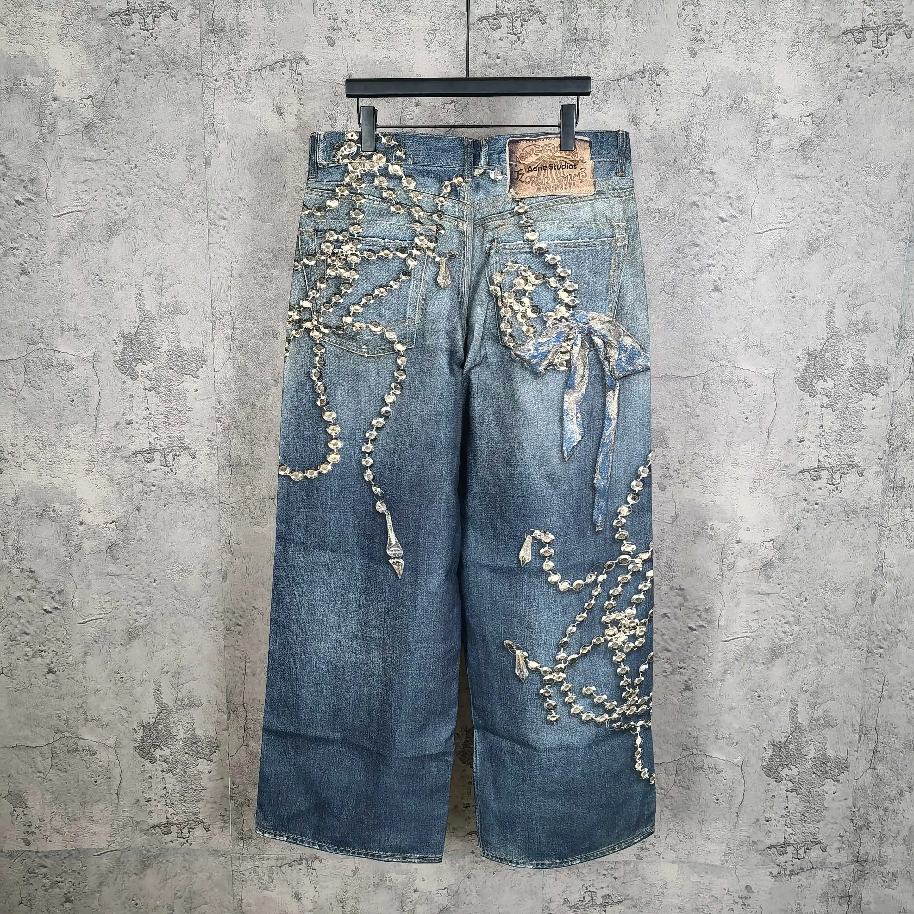 1981 Trompe L'oeil Print Wide-Leg Jeans D26023244 — view 2