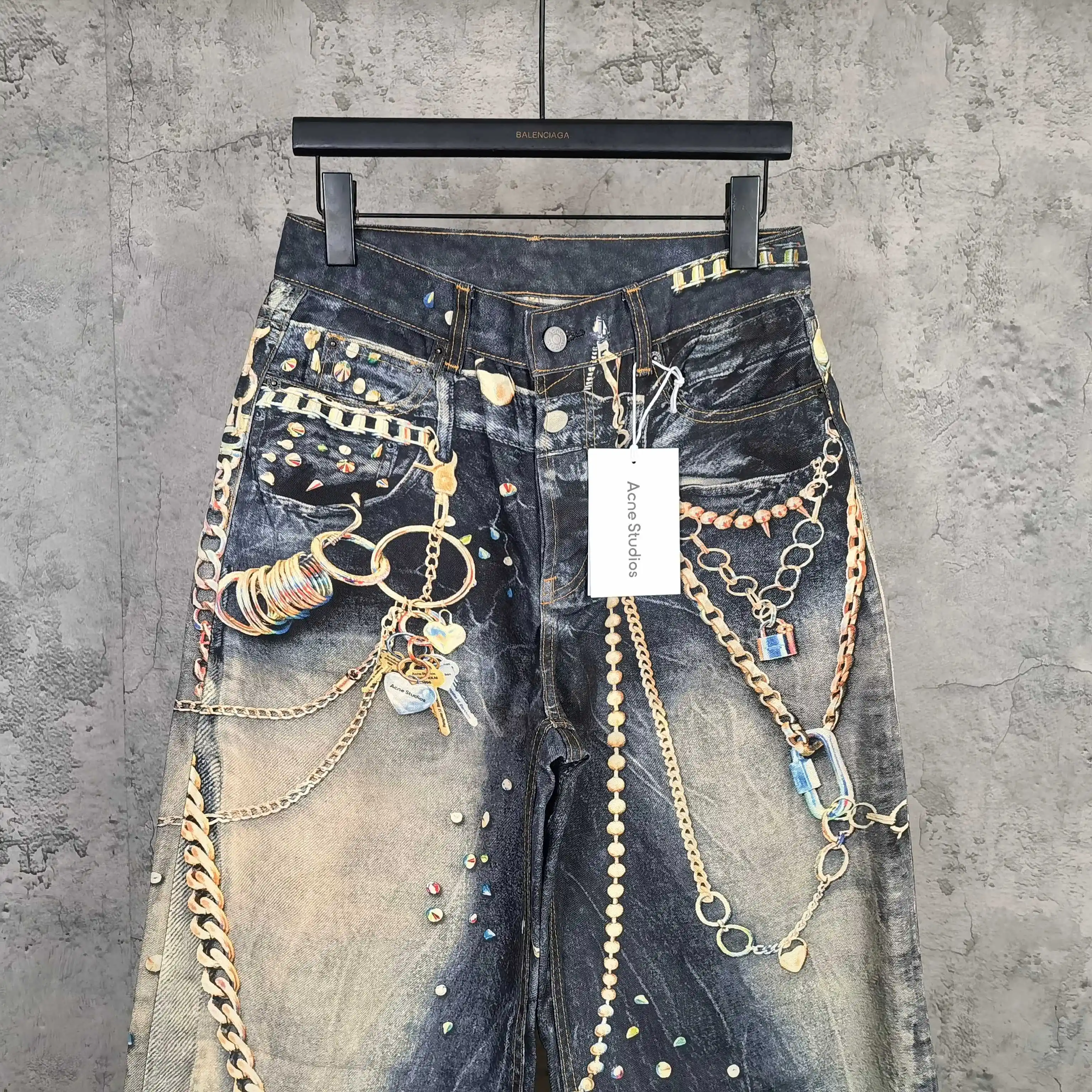 Trompe L'oeil Chain Print Wide-Leg Jeans D26023243 — view 3