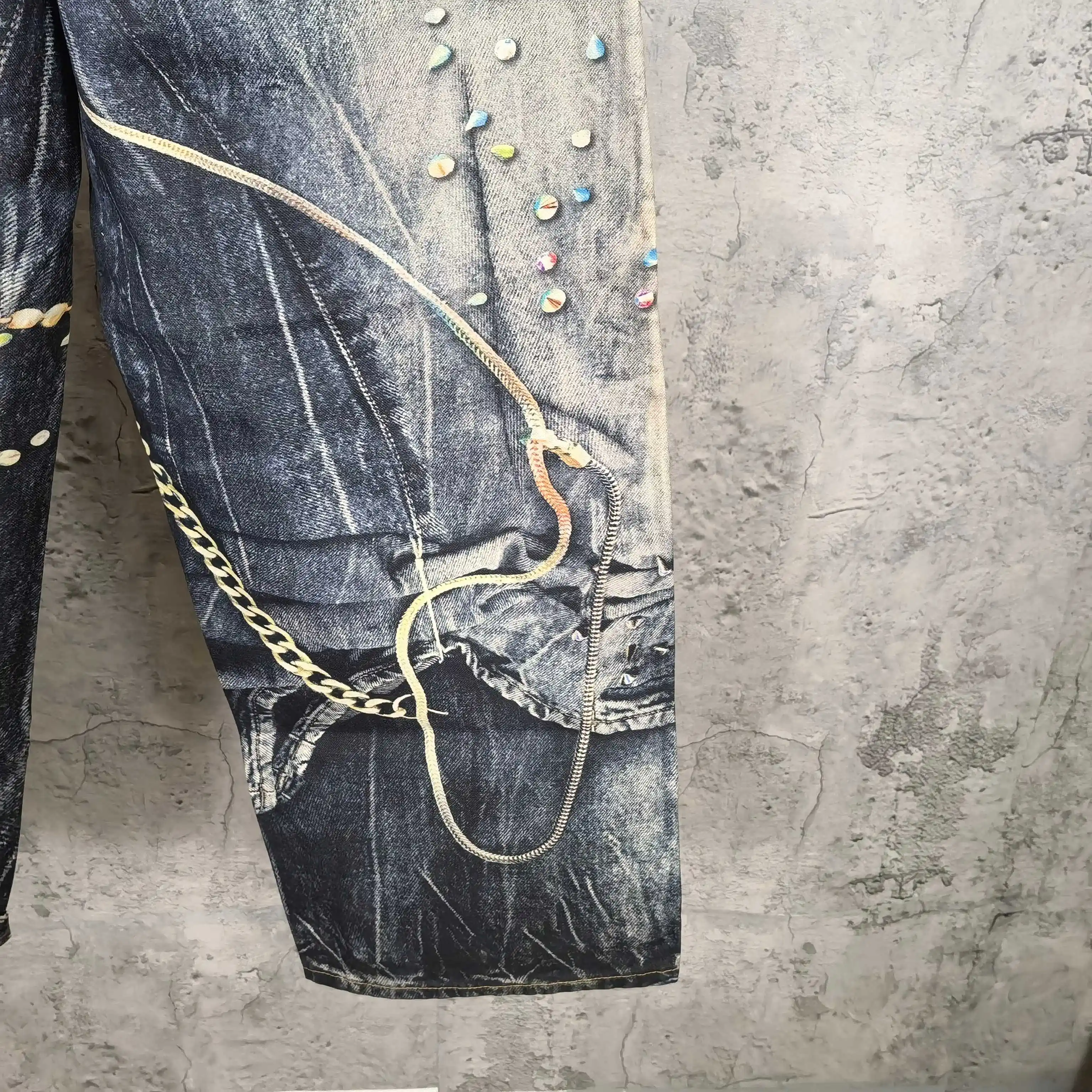 Trompe L'oeil Chain Print Wide-Leg Jeans D26023243 — view 16