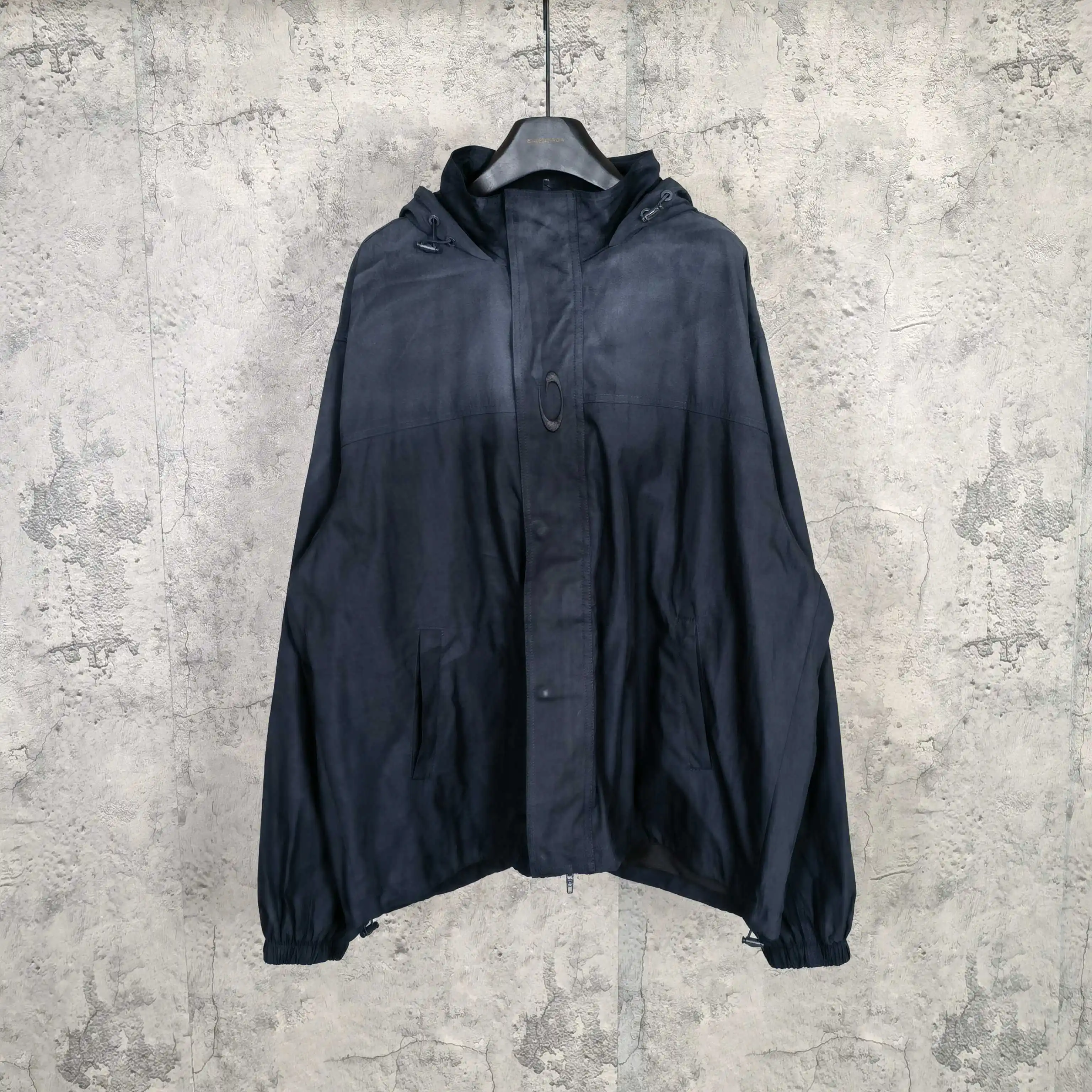 Hand-Painted Hooded Rain Jacket D29523191