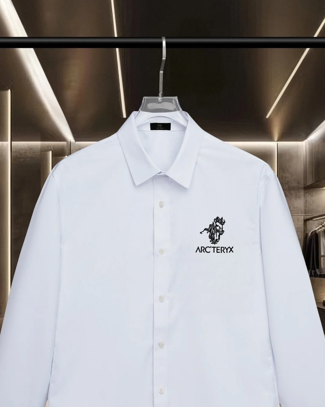 Logo-Embroidered Long-Sleeve Cotton Shirt D17811303 — view 3