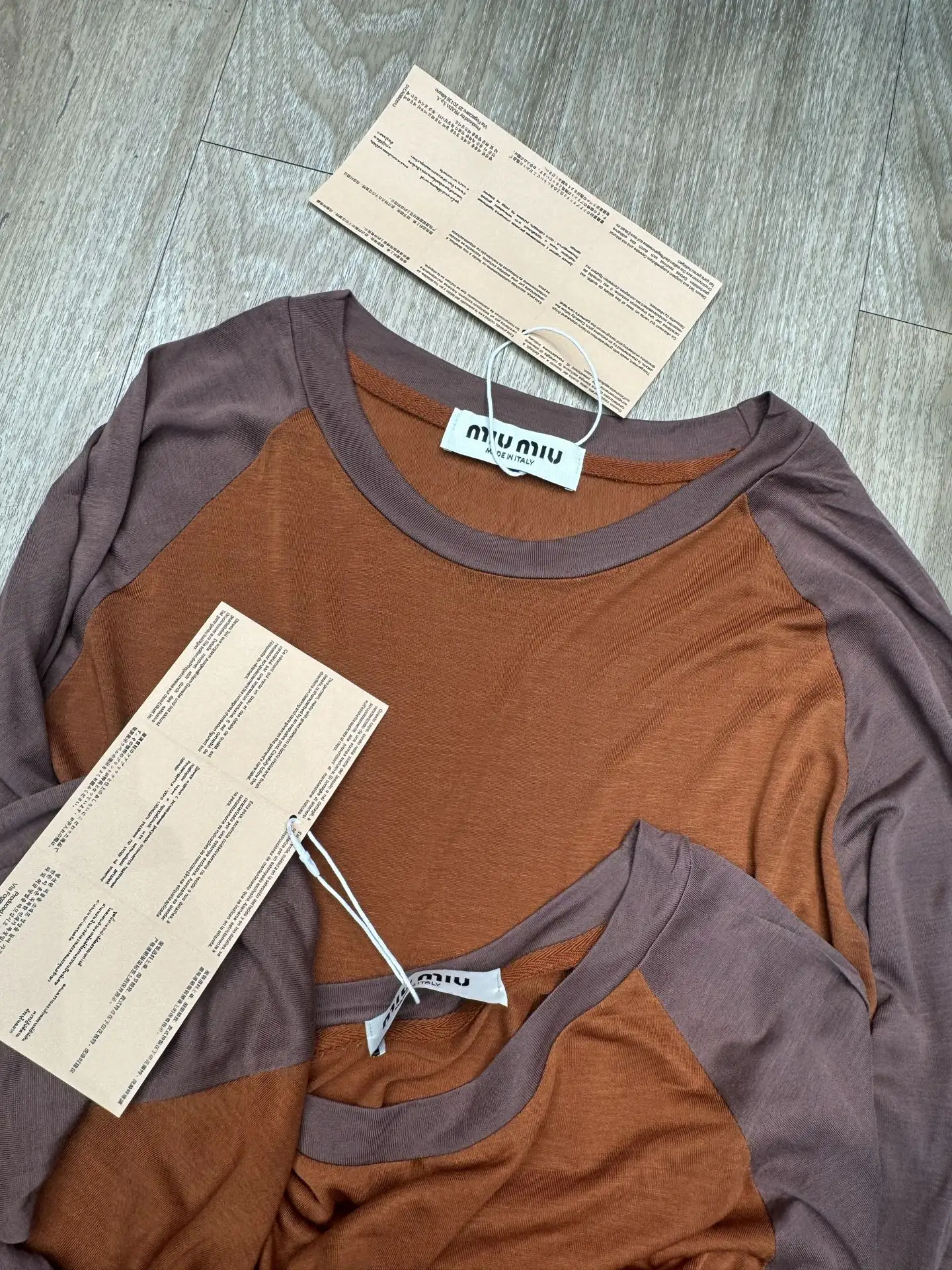 Logo Patch Raglan Long-Sleeve Top D6915706 — view 4