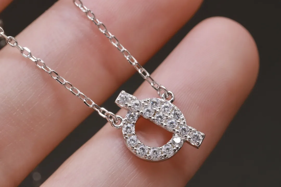 Croisette Crystal-Embellished Pendant Necklace D18016782 — view 4