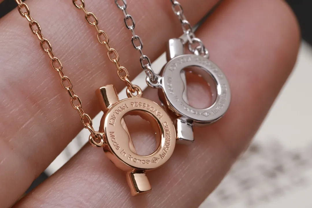 Croisette Crystal-Embellished Pendant Necklace D18016782 — view 6