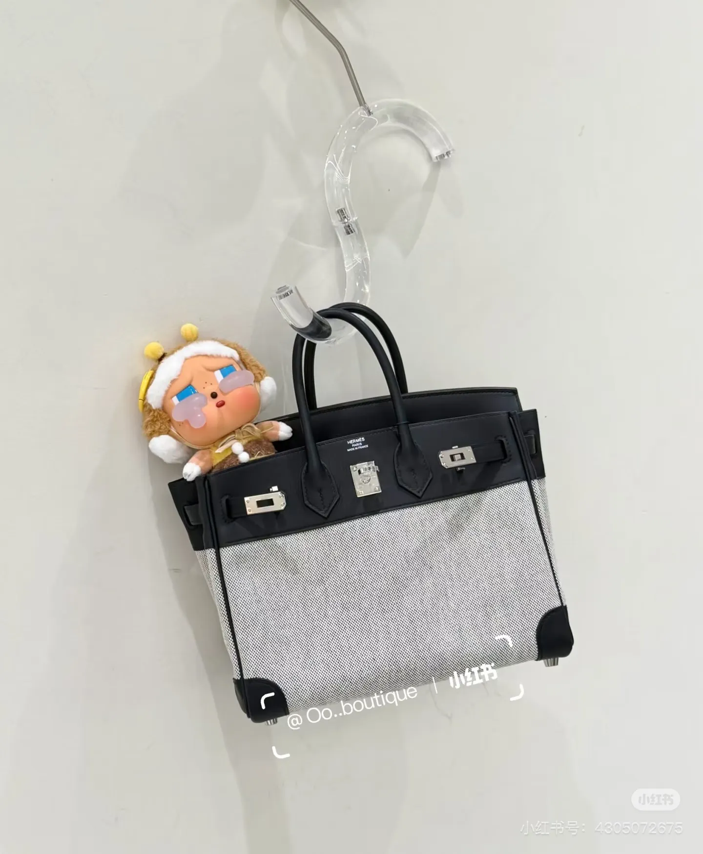 Canvas & Leather Top-Handle Bag D59017776 — view 13