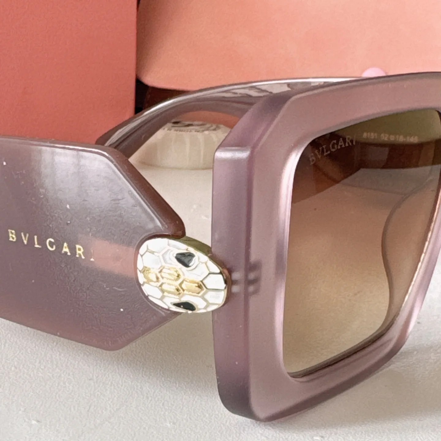 Serpenti Square-Frame Sunglasses D20018536 — view 6