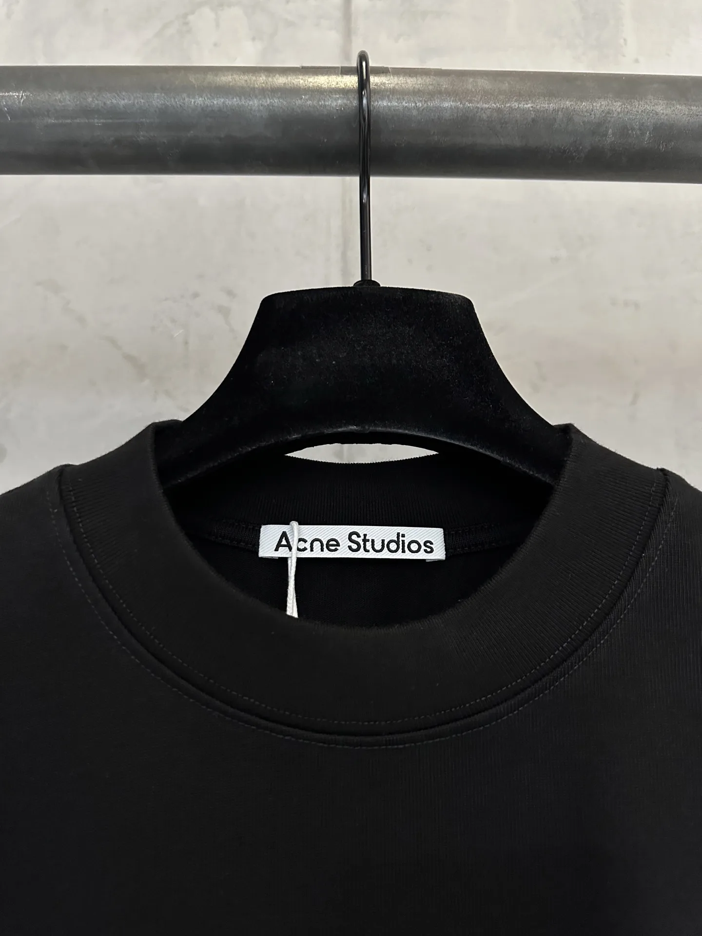 Logo-Print Heavyweight Cotton T-Shirt D22011902 — view 7