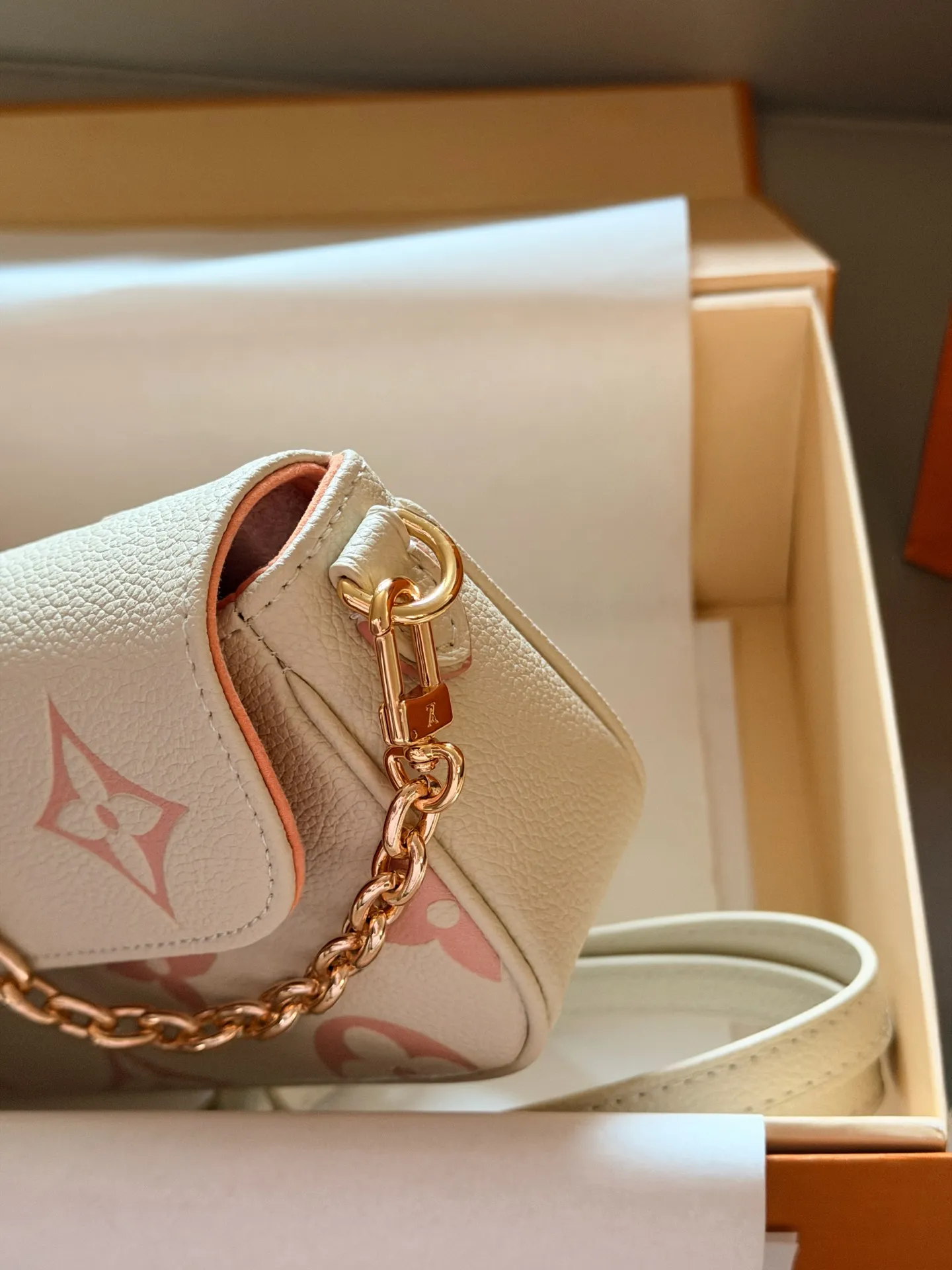 Ivy Monogram Empreinte Crossbody Bag D27018248 — view 4