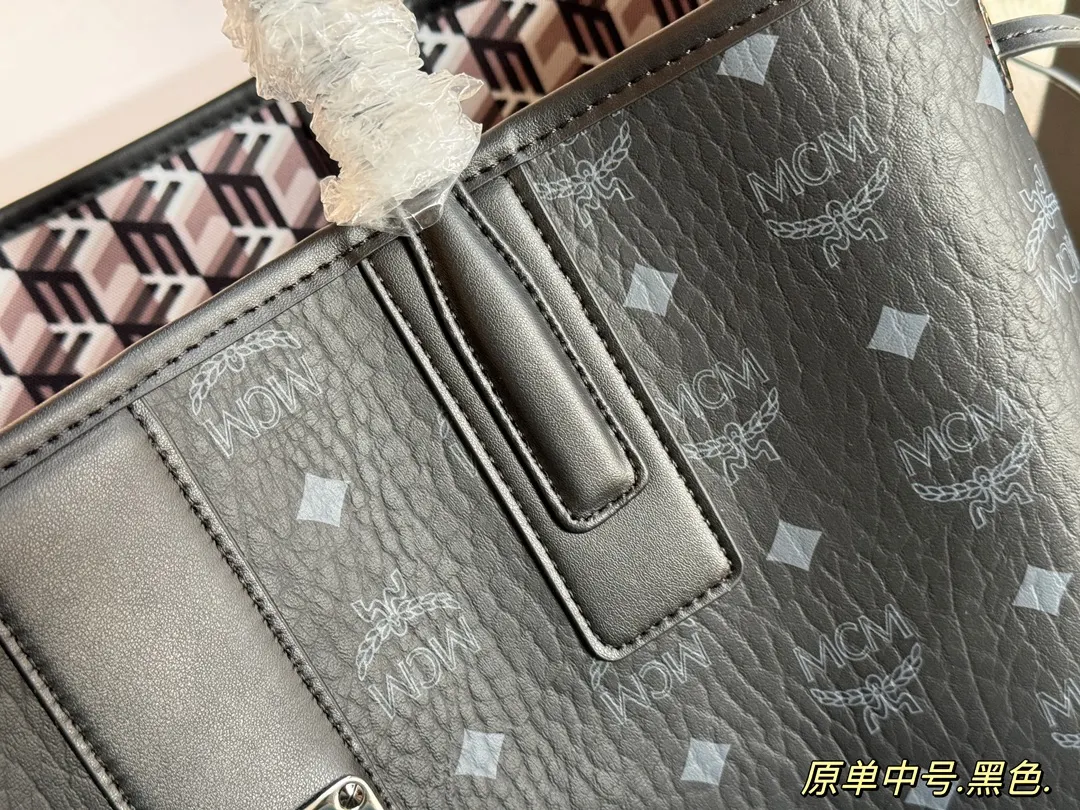 MCM Reversible Visetos Shopper Tote with Pouch D34518138 — view 6