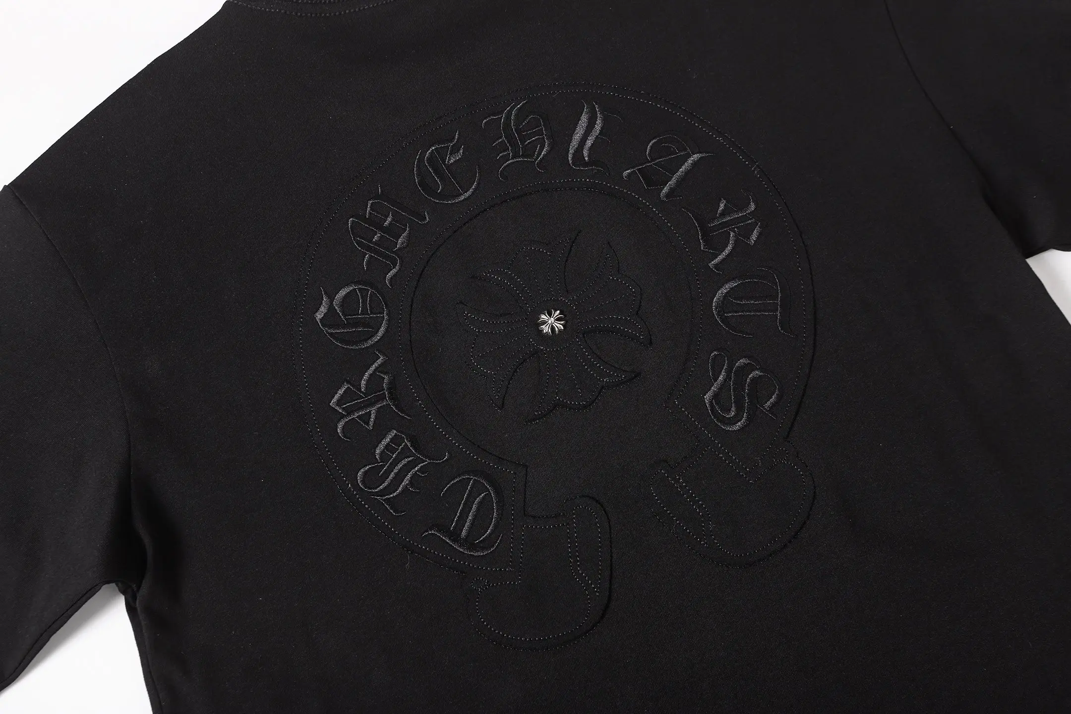 Horseshoe Patch Embroidered Cotton T-Shirt D10013705 — view 8