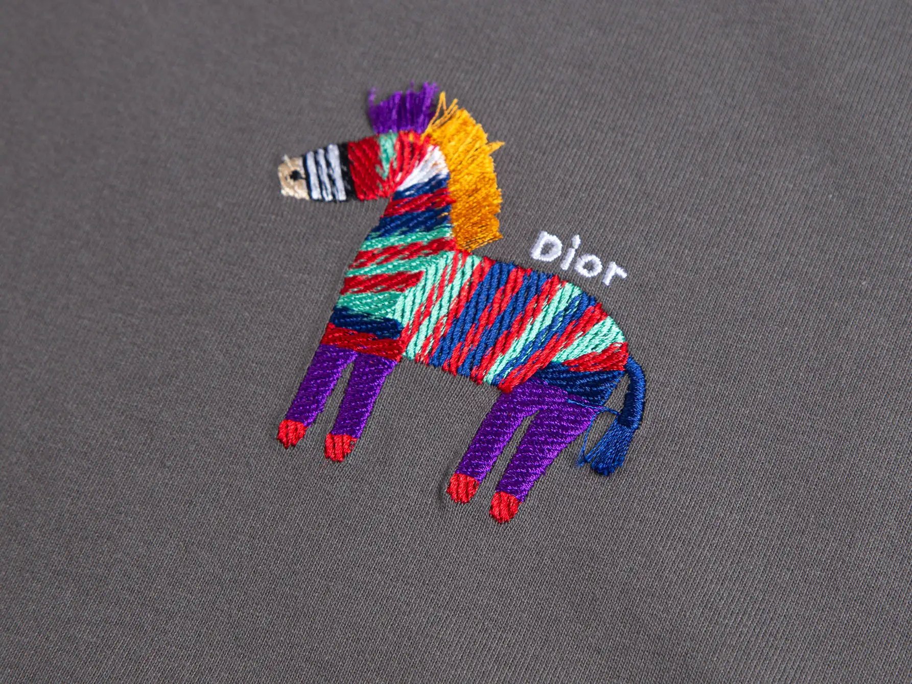 Embroidered Horse Logo Cotton T-Shirt D10515868 — view 3