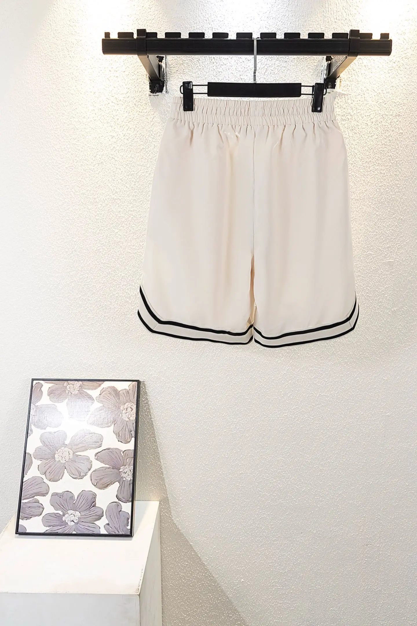 Logo Embroidered Mesh Basketball Shorts D11811123 — view 2
