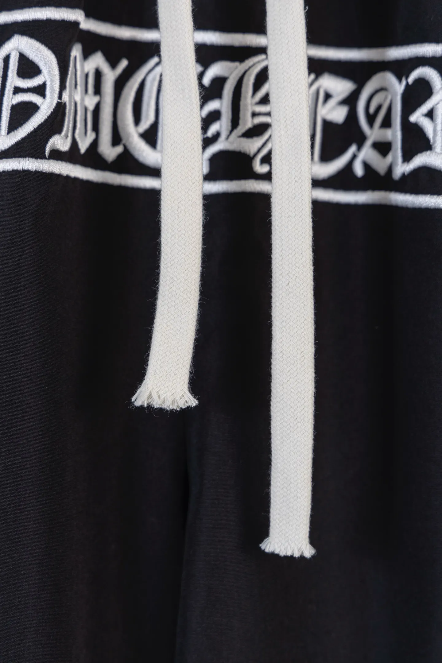 Logo-Embroidered Mesh Basketball Shorts D11811122 — view 4