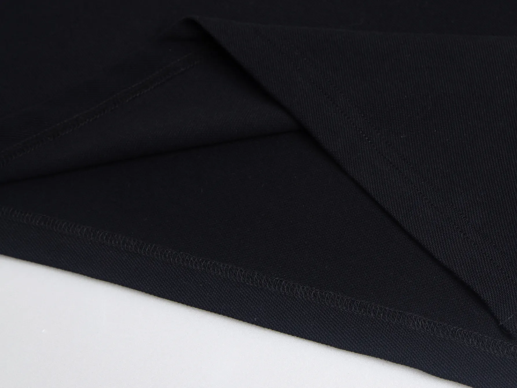 Anagram Embroidered Piqué Polo Shirt D12016016 — view 10