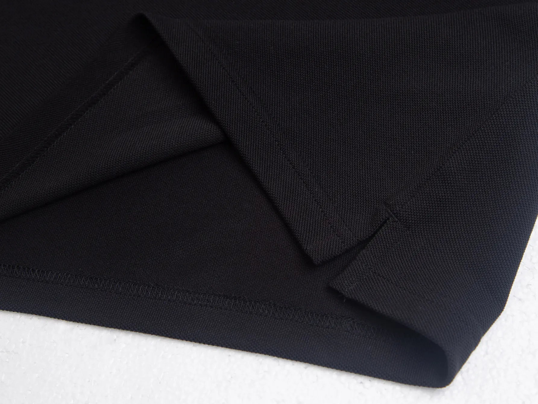 Triangle Logo Piqué Cotton Polo Shirt D12015885 — view 11