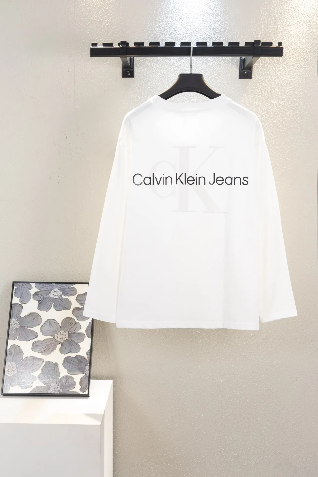 Logo Embroidery Long-Sleeve T-Shirt D12512194 — view 2