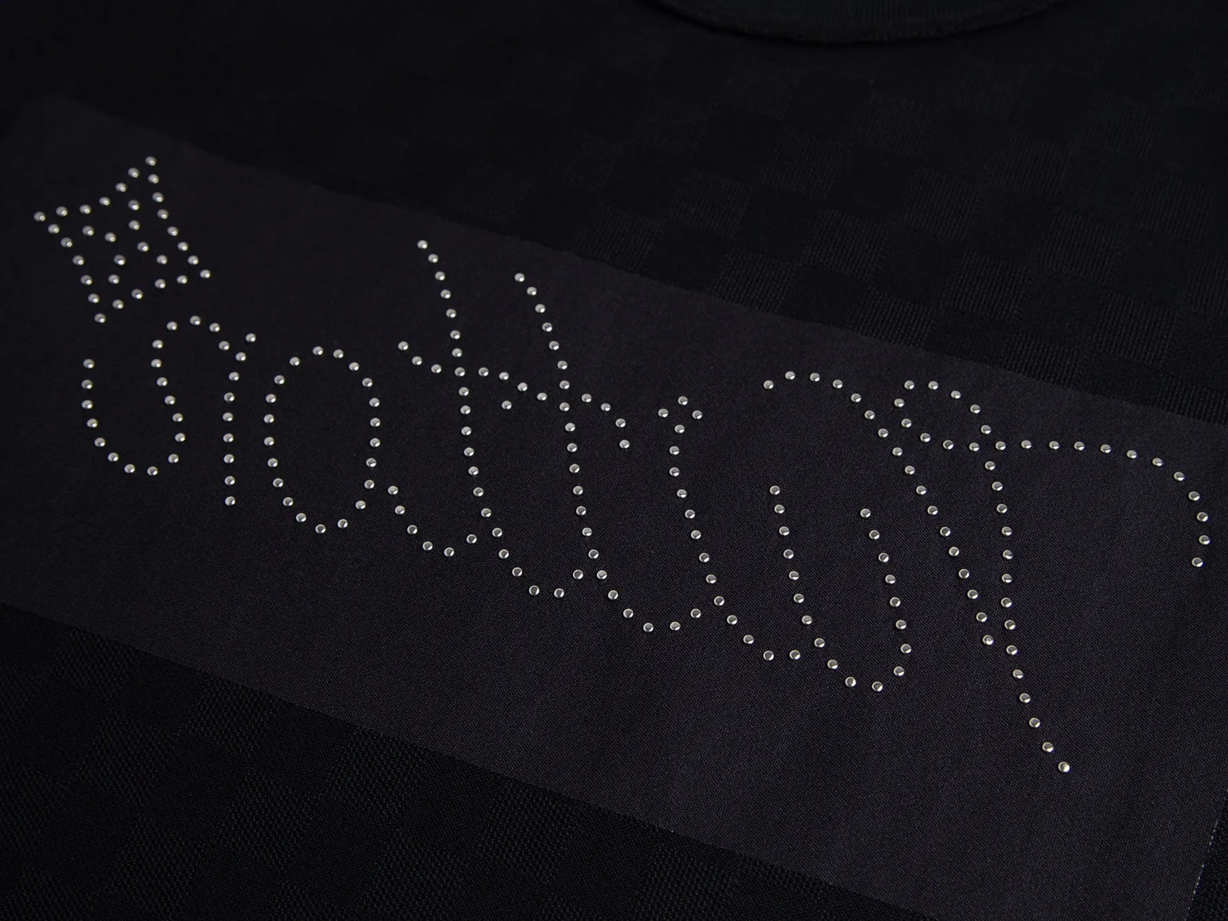 Pearl-Embellished Logo Cotton T-Shirt D12515942 — view 5