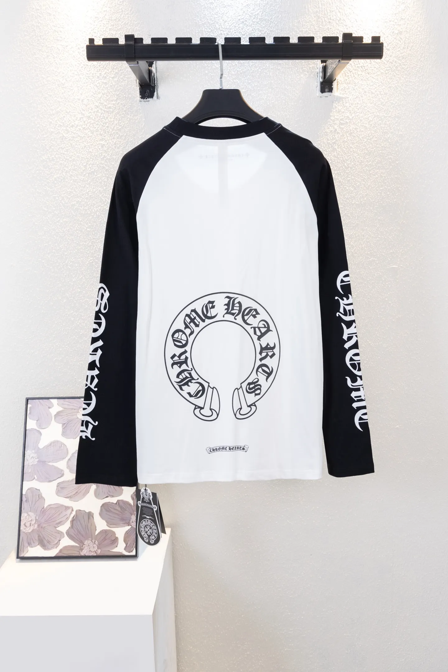 Logo Print Raglan Long-Sleeve T-Shirt D12812263 — view 2