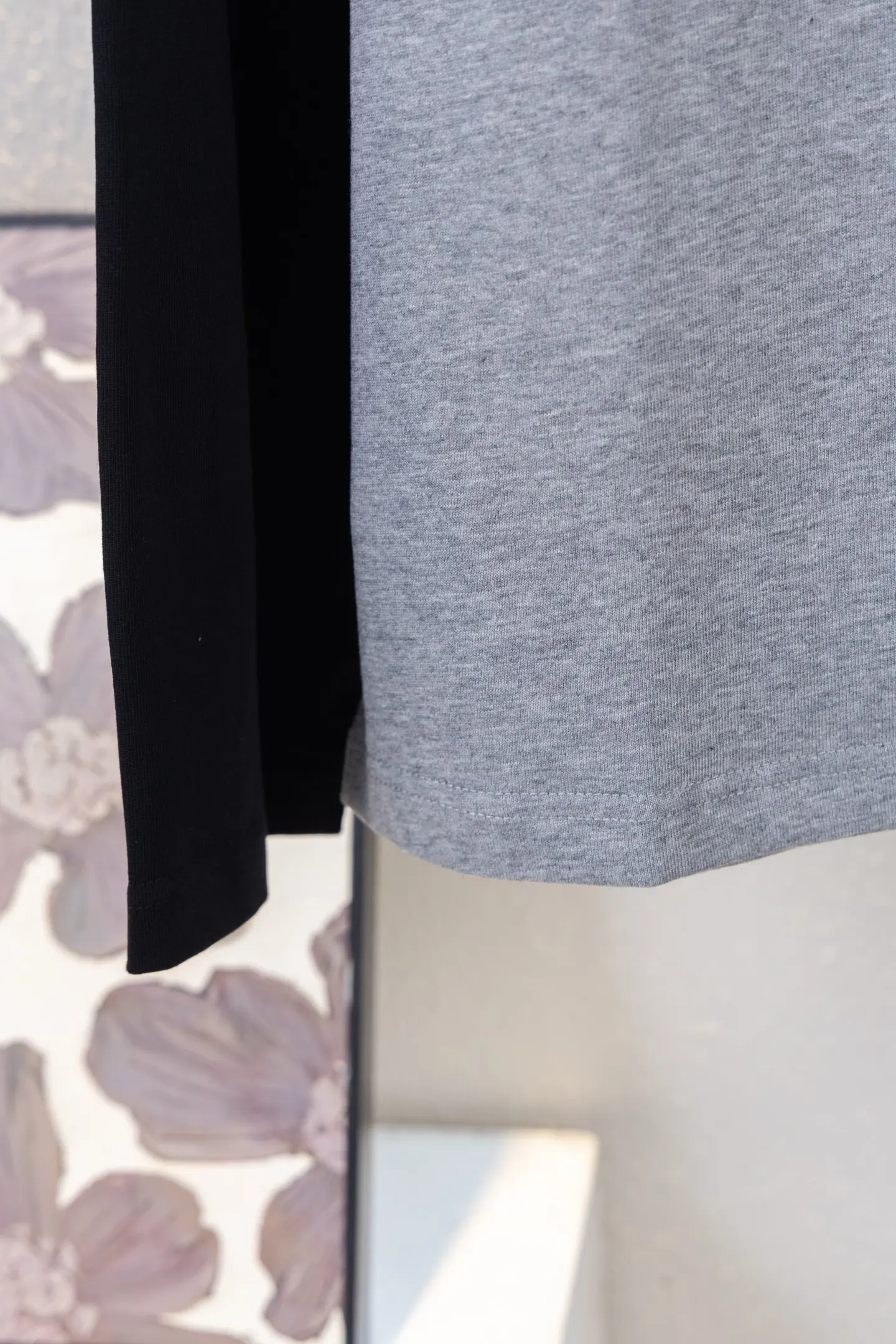 Logo Print Raglan Long-Sleeve T-Shirt D12812260 — view 10