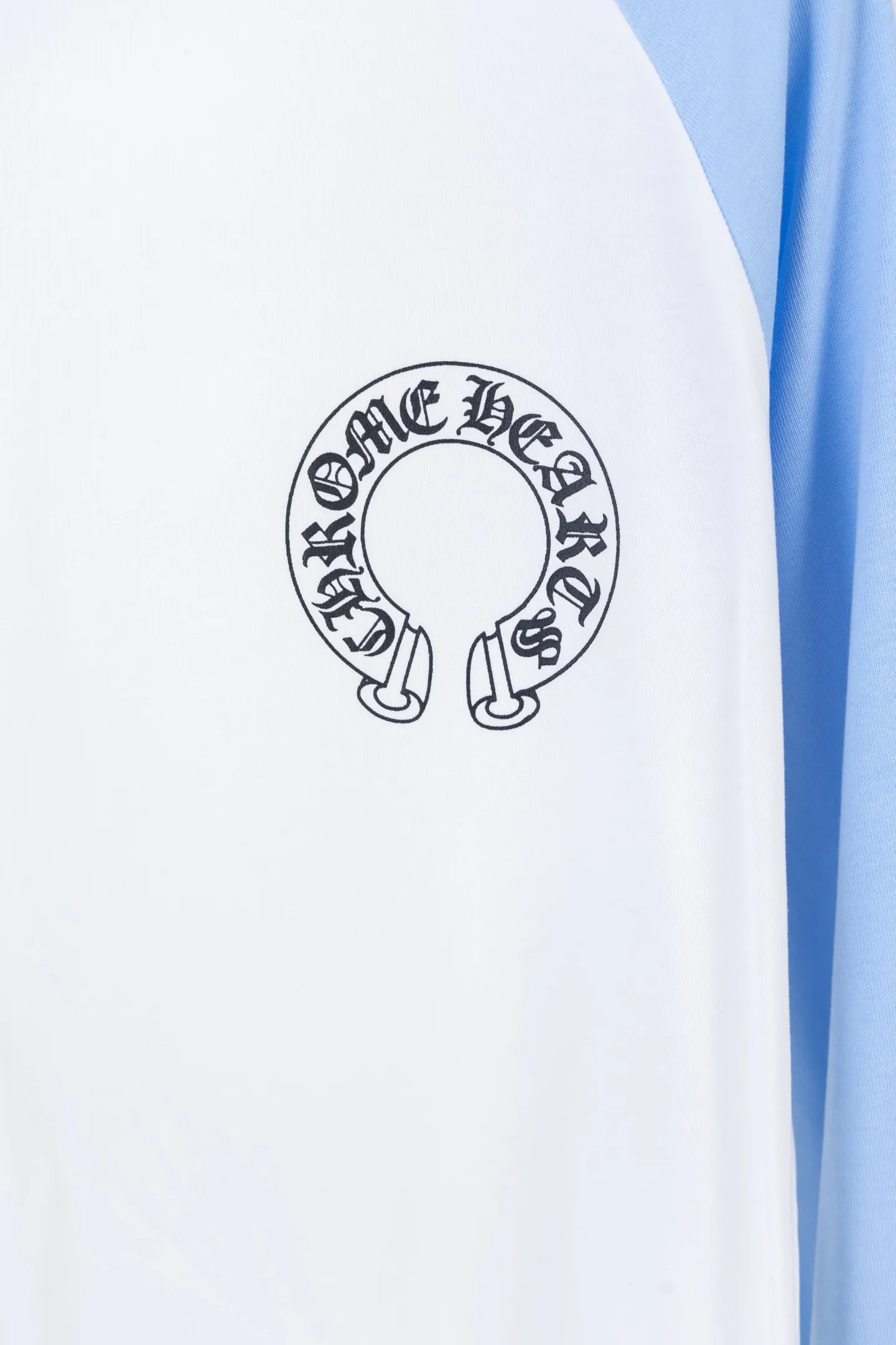 Horseshoe Logo Raglan Long-Sleeve T-Shirt D12812264 — view 4