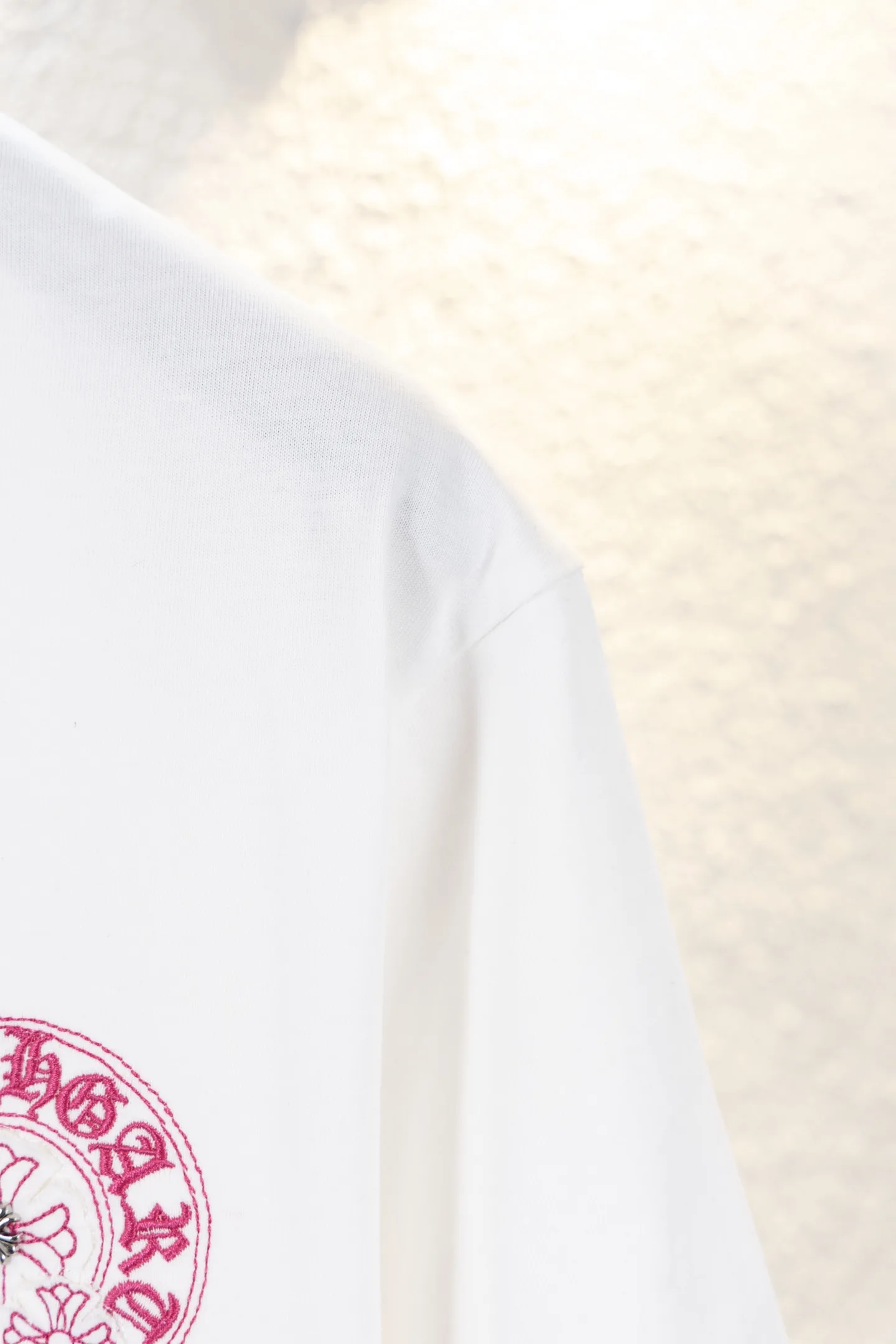 Embroidered Horseshoe Logo Cotton T-Shirt D12812214 — view 6