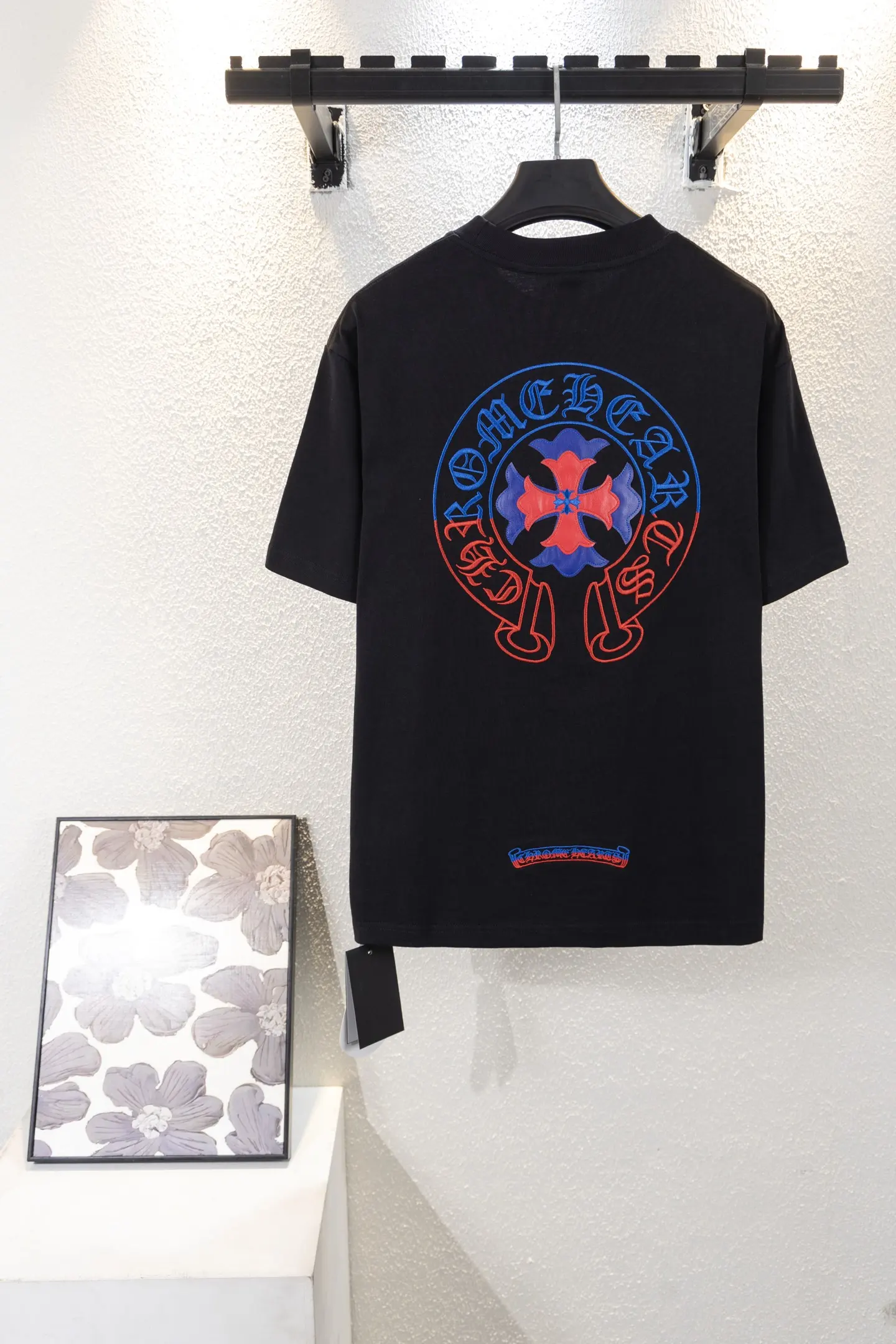 Horseshoe Logo Embroidered Cotton T-Shirt D12812211 — view 2