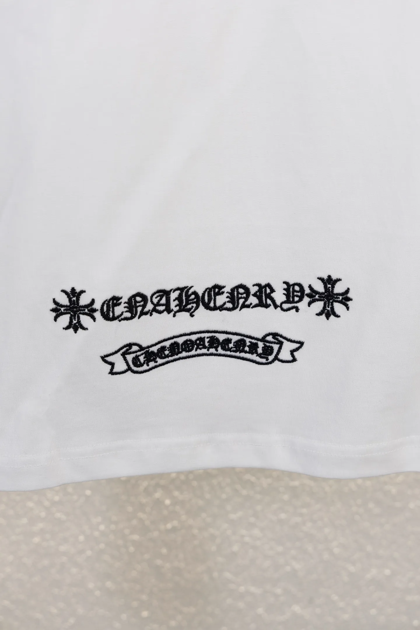 Cross Patch Leather Appliqué T-Shirt D12812206 — view 7