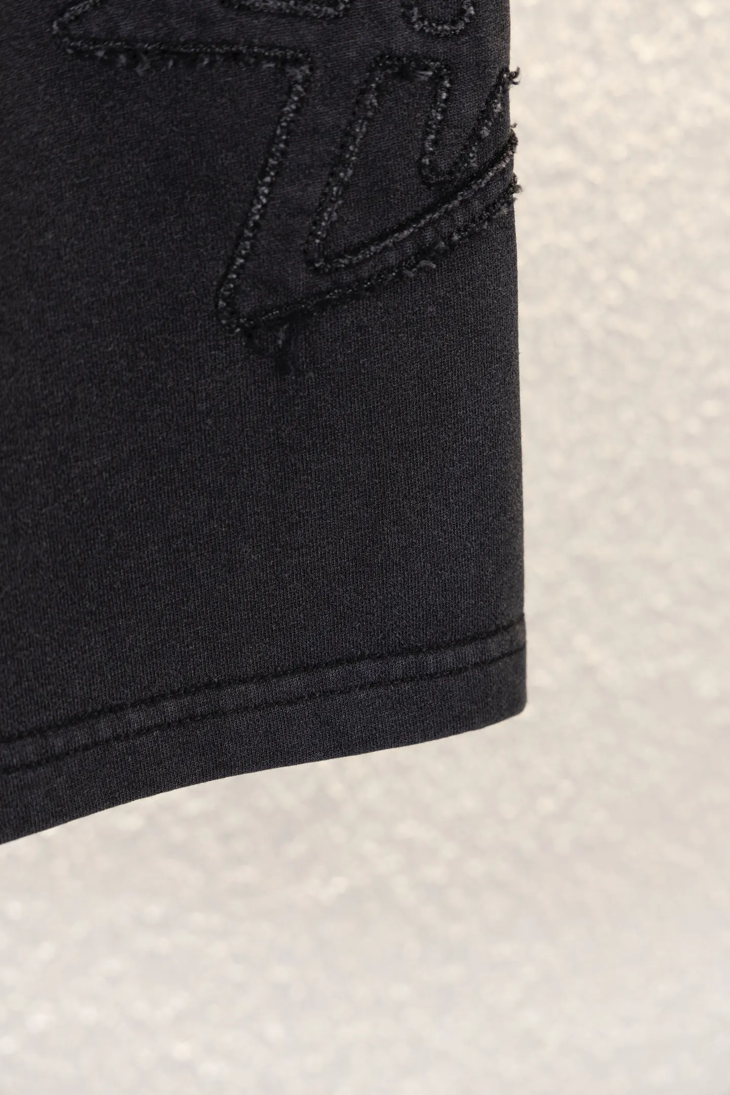 Logo-Embroidered Cotton-Blend Jersey Shorts D13011162 — view 7