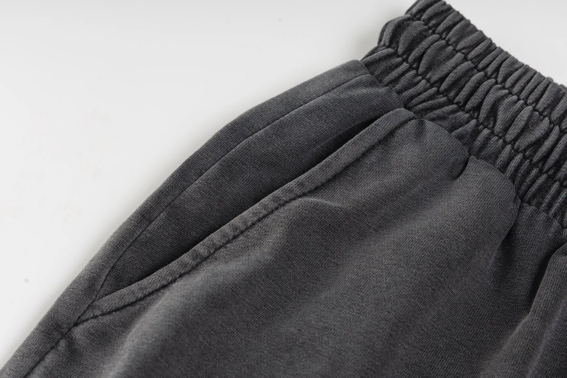 Logo-Embroidered Washed Cotton Shorts D13012224 — view 9