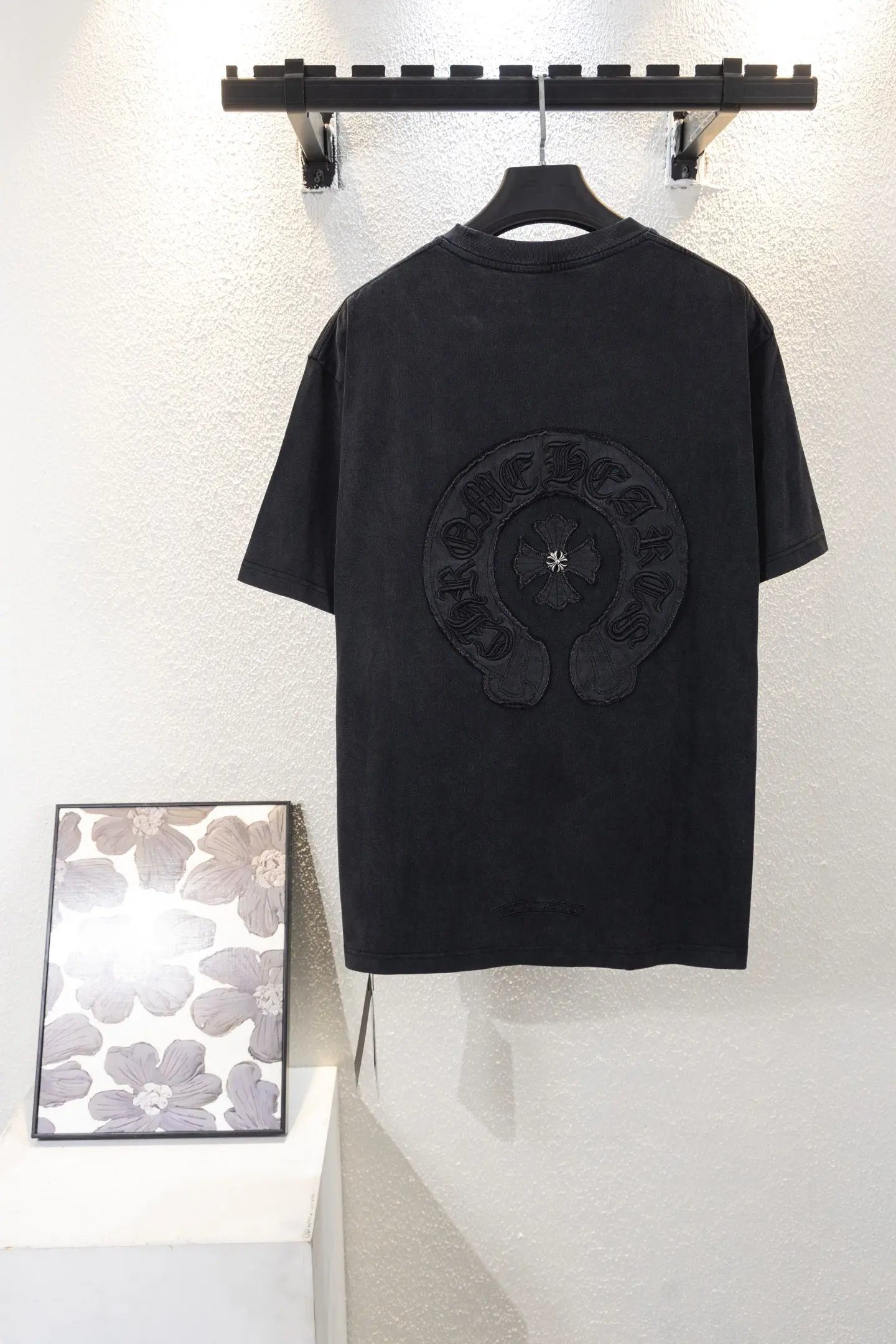 Cross Patch Embroidered Cotton T-Shirt D13012223 — view 2