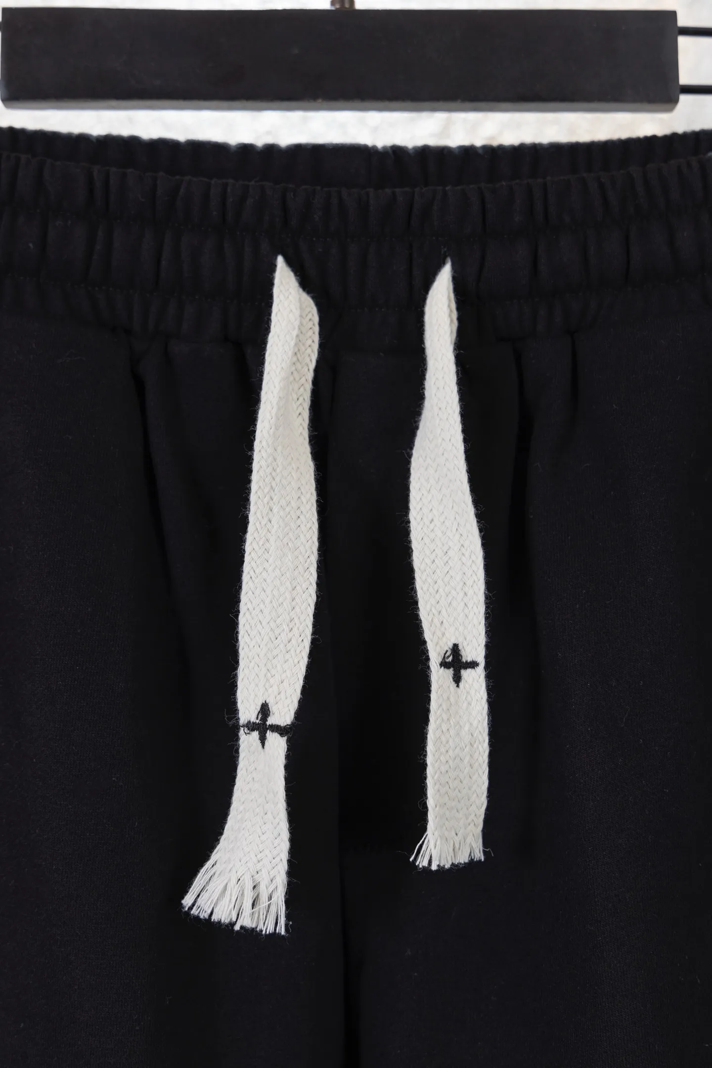 Logo-Appliqué Cotton Jersey Shorts D13012207 — view 4