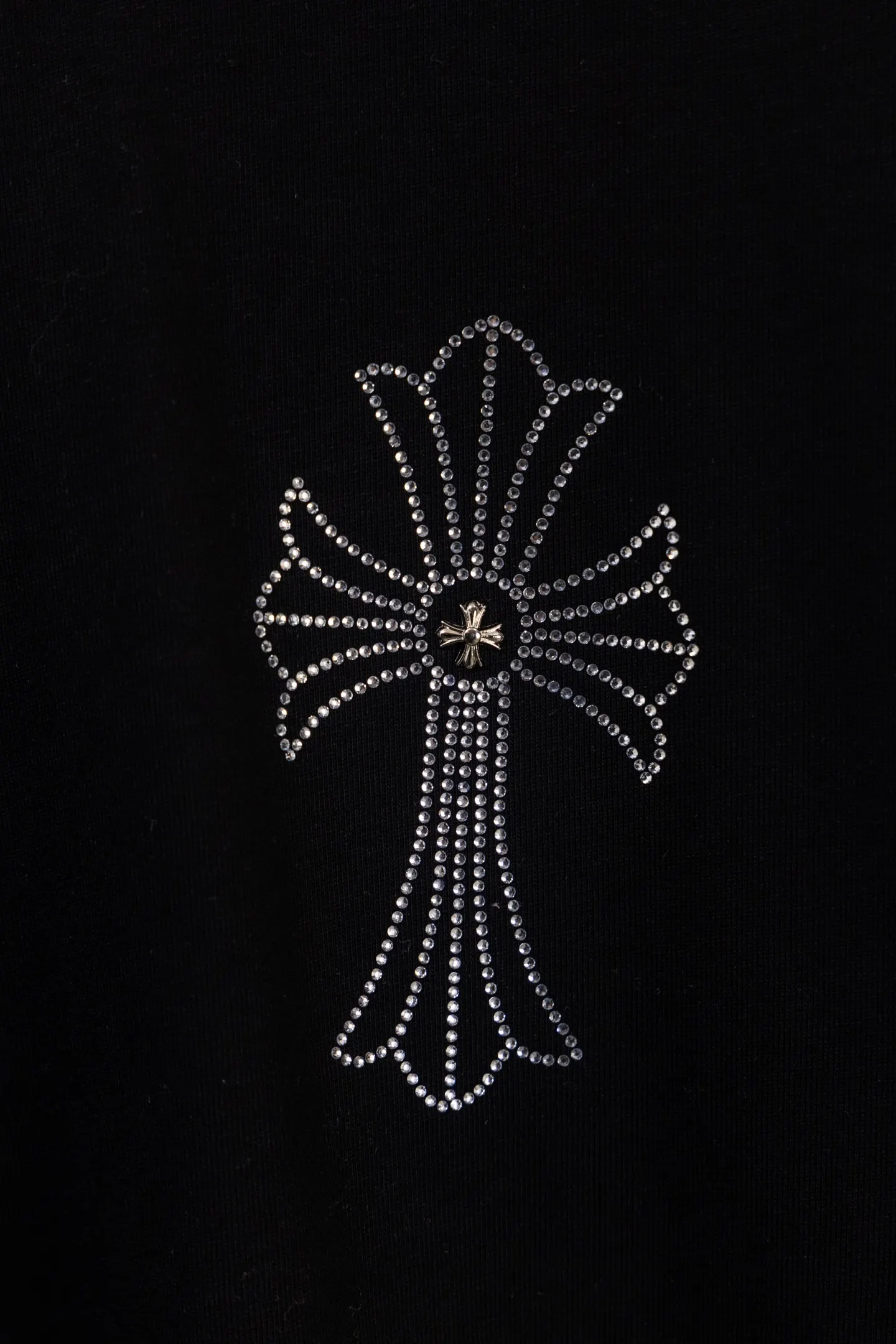 Embellished Cross Logo Cotton T-Shirt D13012227 — view 6