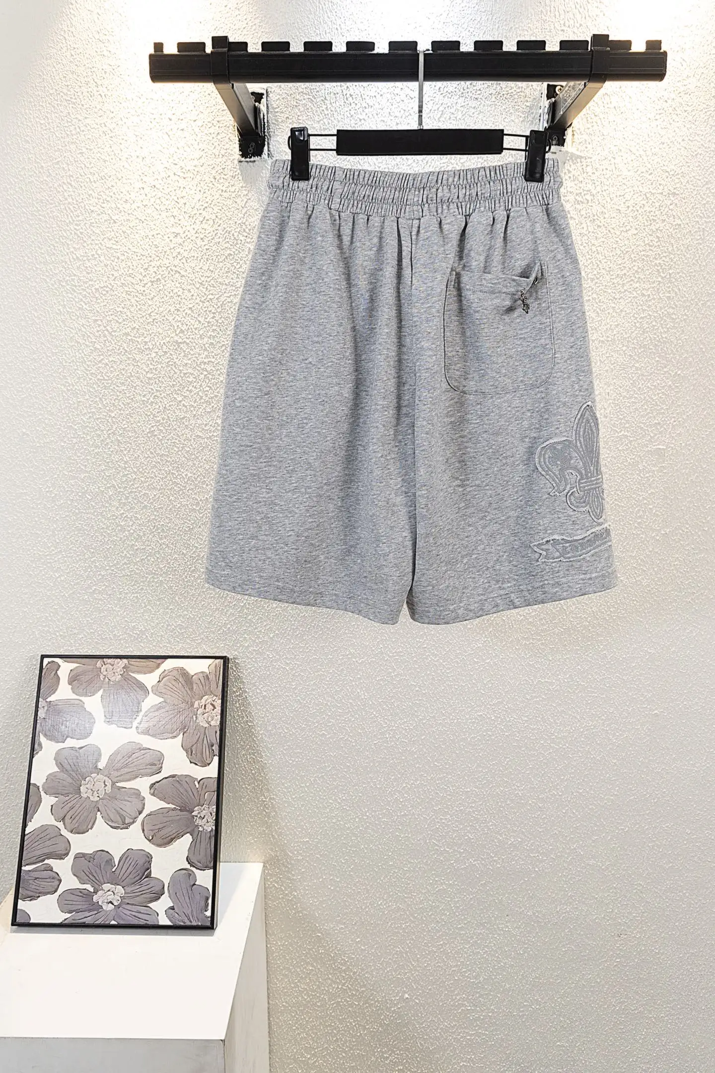 Embroidered Cotton-Jersey Sweat Shorts D13312222 — view 2