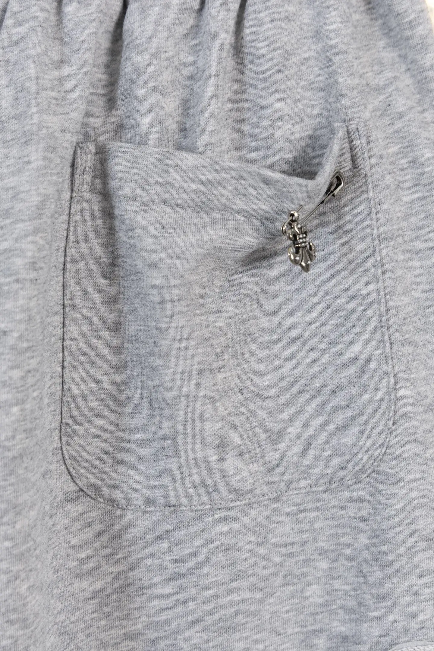 Embroidered Cotton-Jersey Sweat Shorts D13312222 — view 6