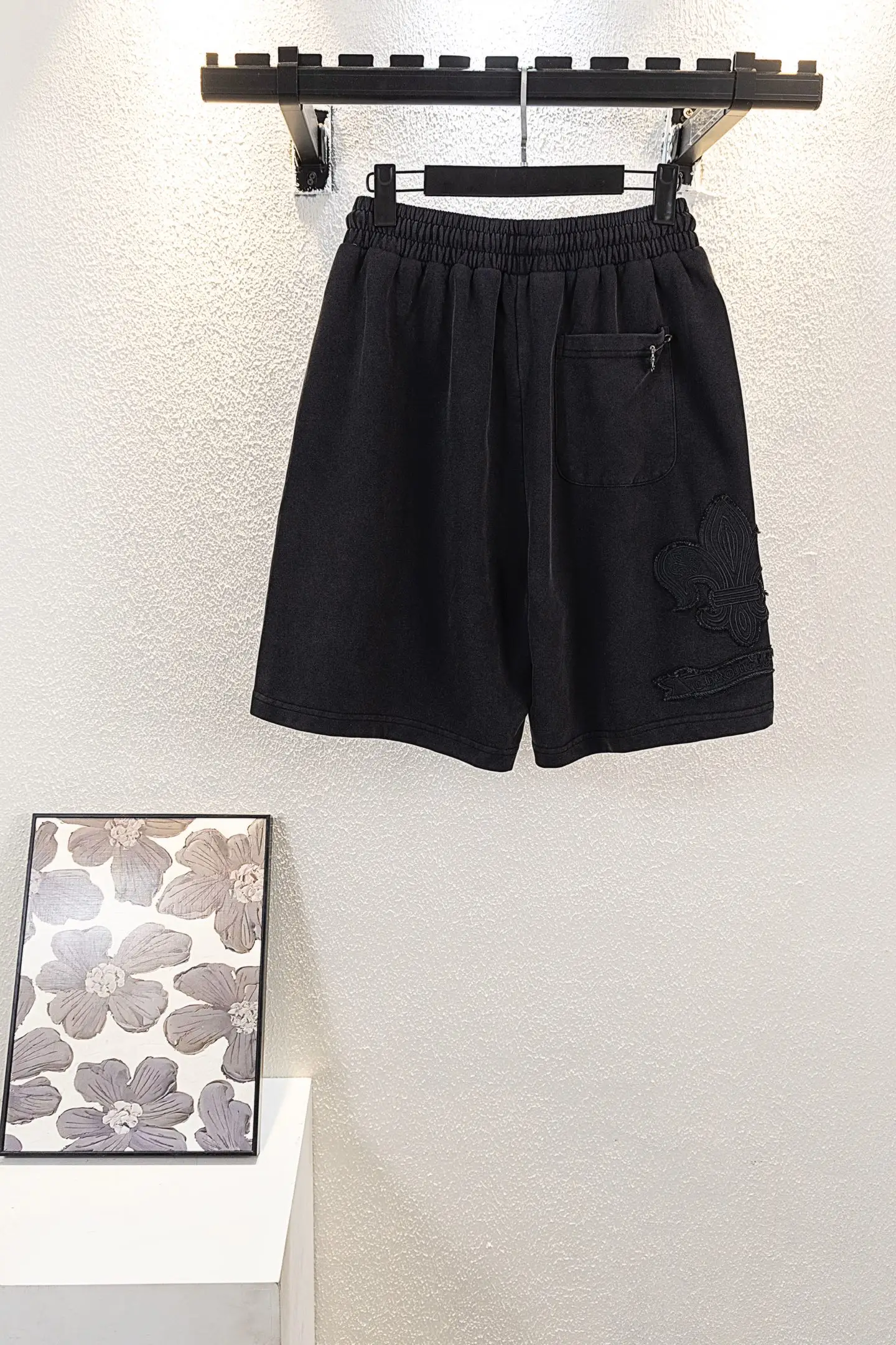 Embroidered Washed Cotton Jersey Shorts D13312221 — view 2