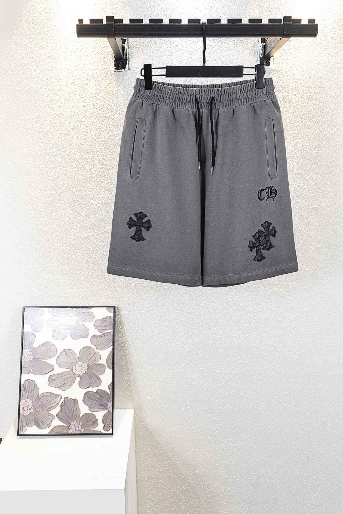 Embroidered Logo Cotton-Jersey Shorts D13312201