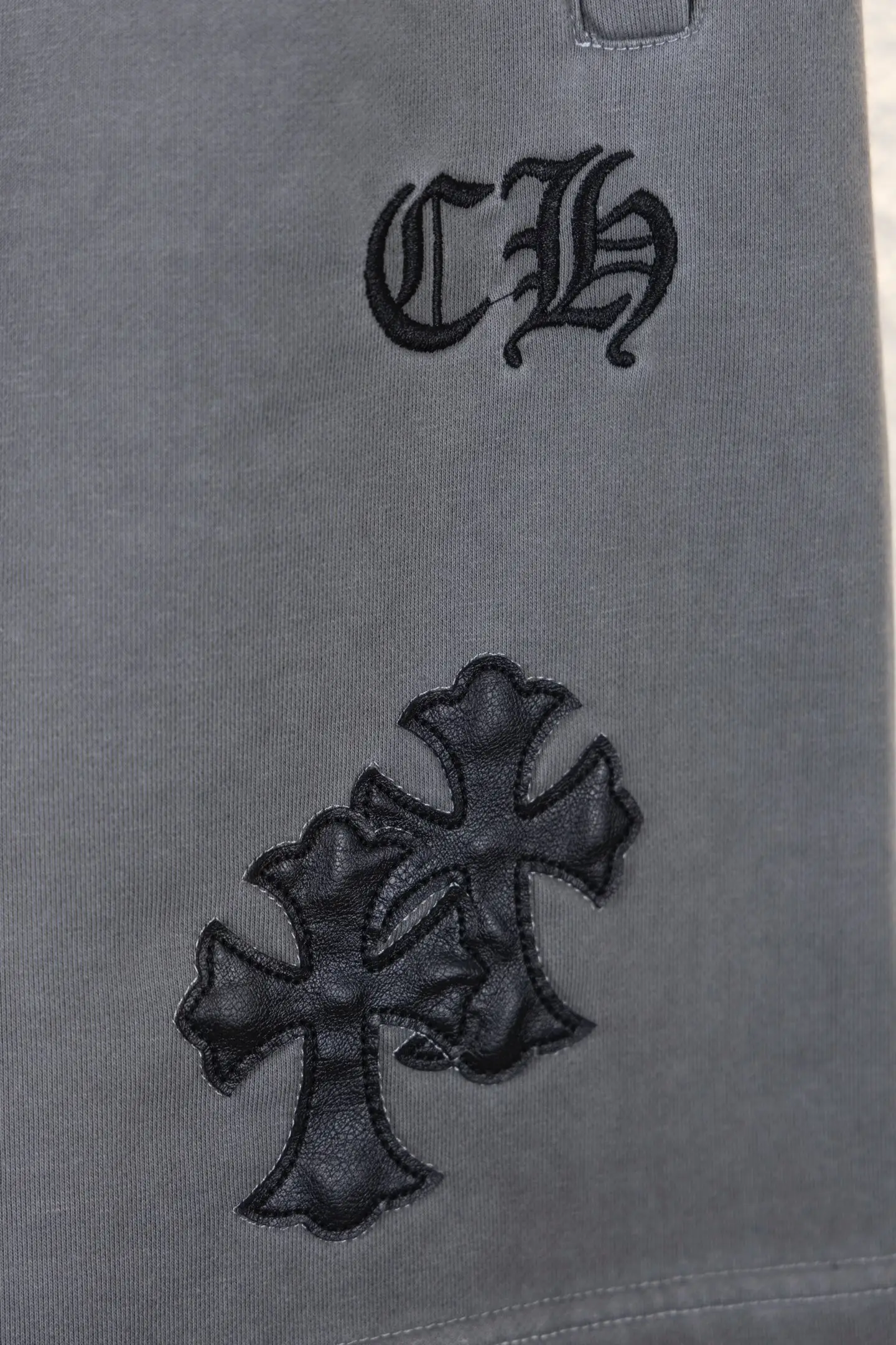 Embroidered Logo Cotton-Jersey Shorts D13312201 — view 5