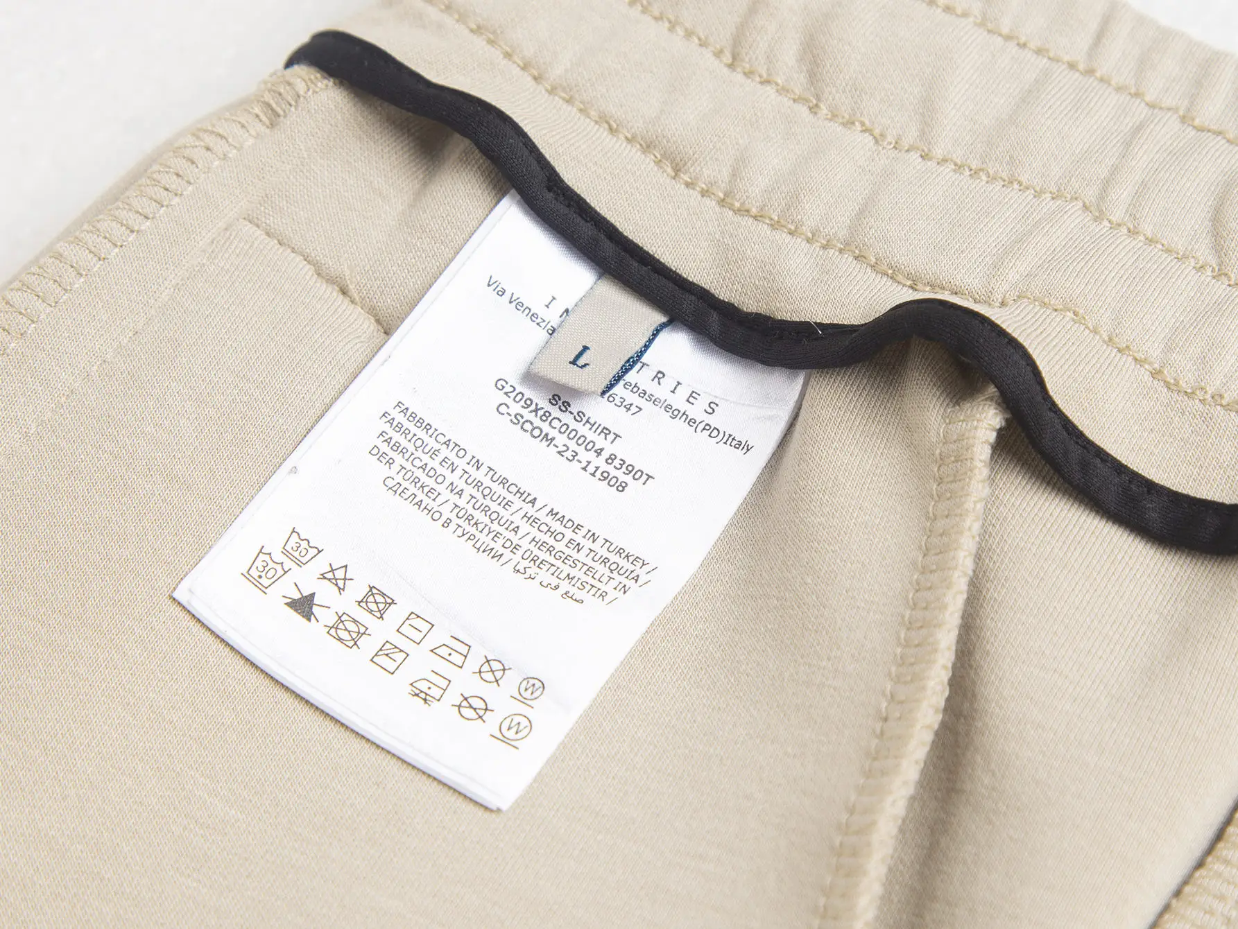 Logo-Embroidered Cotton-Blend Shorts D13515856 — view 7