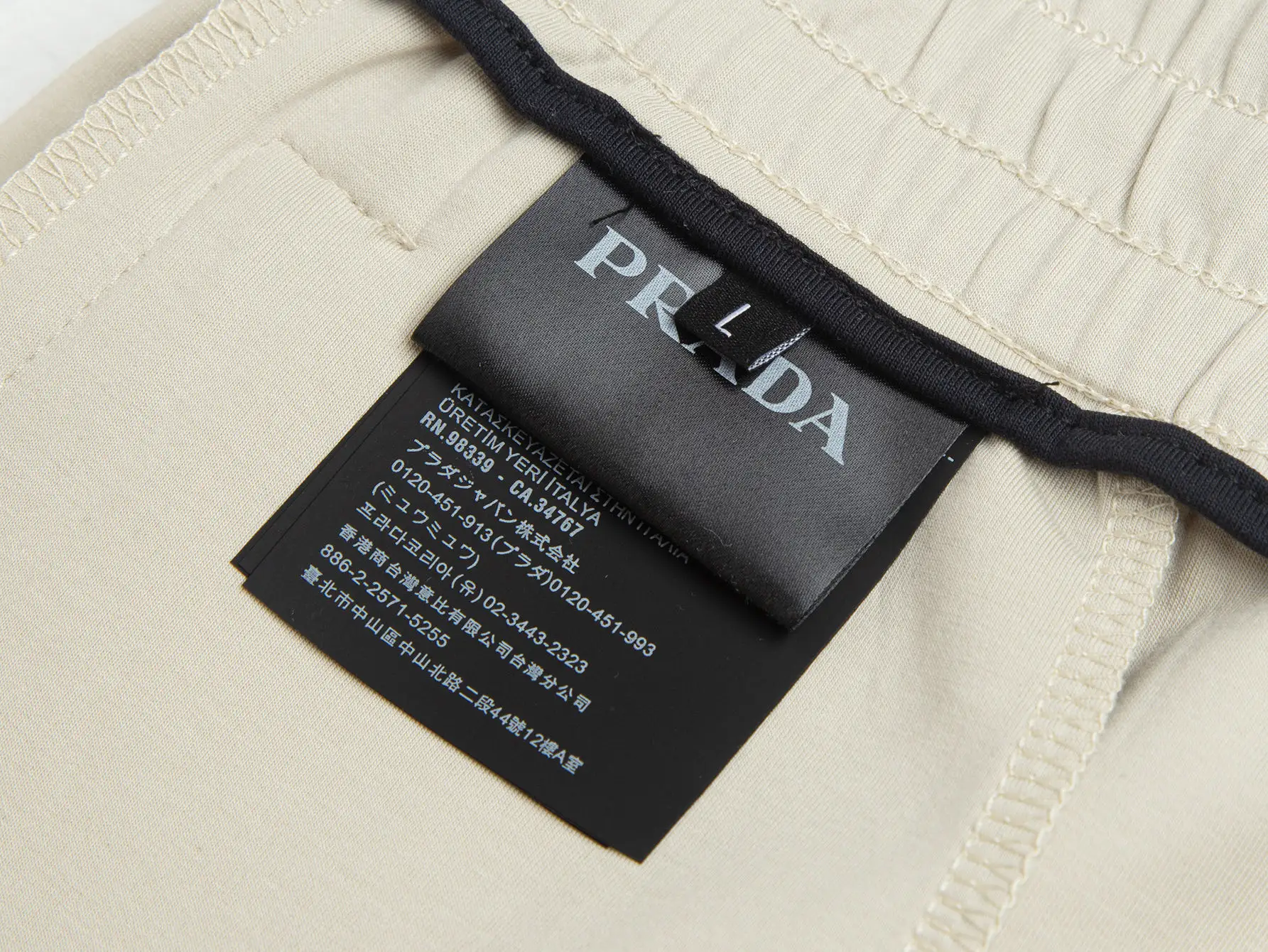 Logo-Patch Cotton-Blend Jersey Shorts D13515799 — view 9