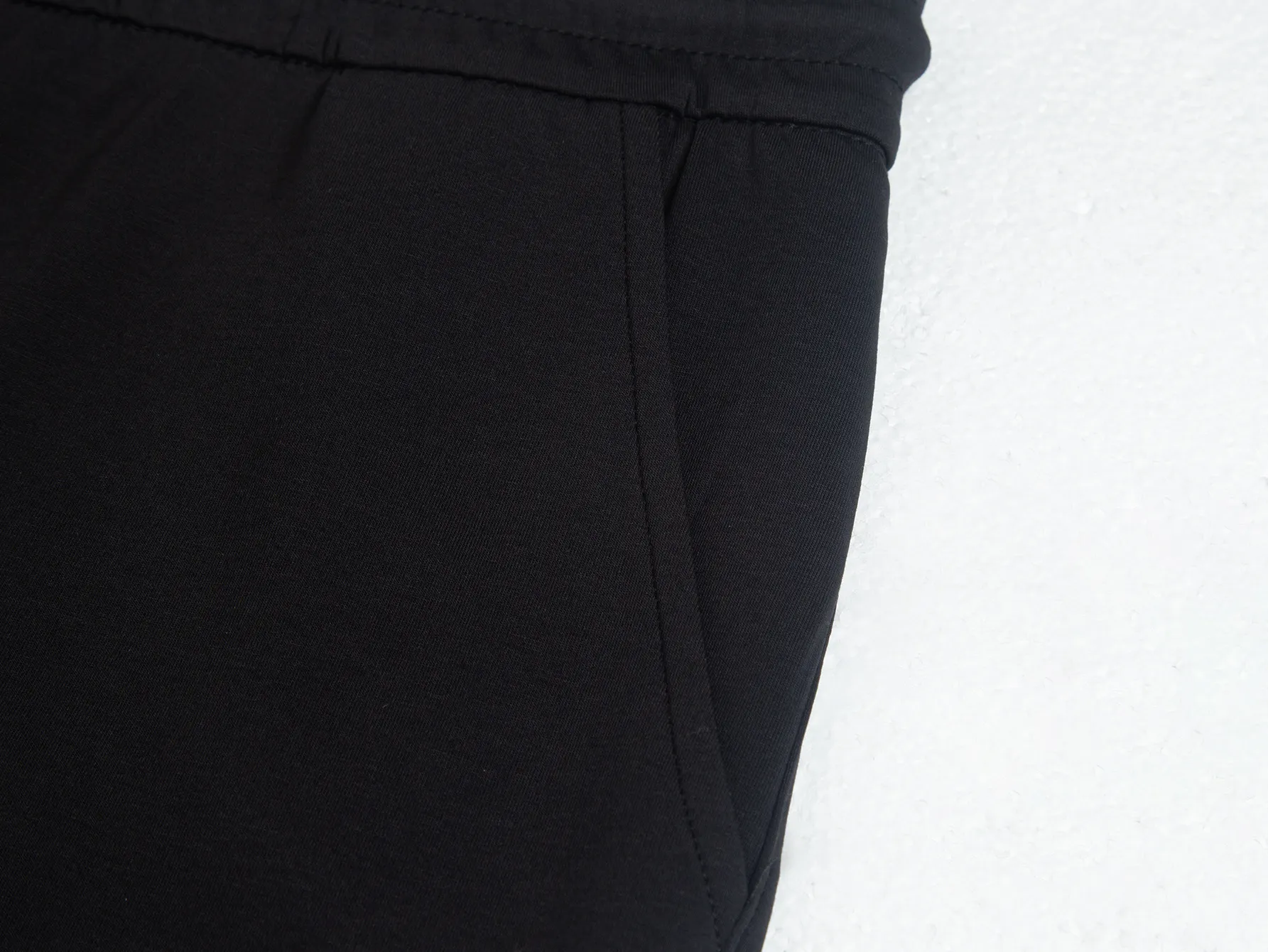 Logo-Embossed Cotton-Blend Jersey Shorts D13515807 — view 8