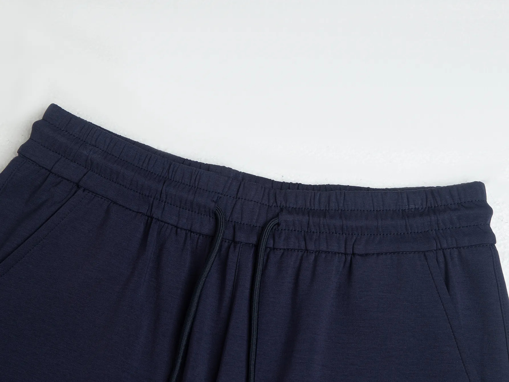 Logo-Embossed Cotton-Blend Shorts D13515808 — view 3