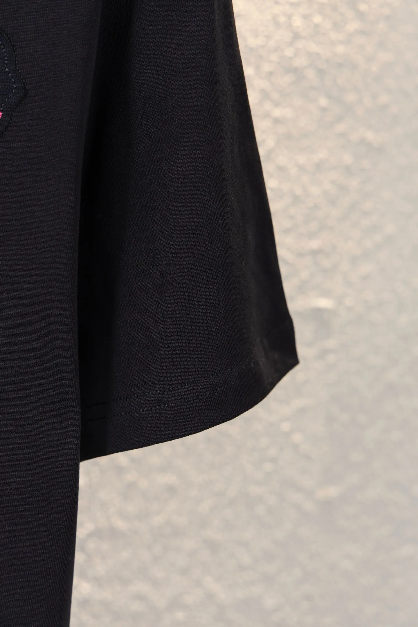 Cross Patch Embroidered Cotton T-Shirt D14011145 — view 8