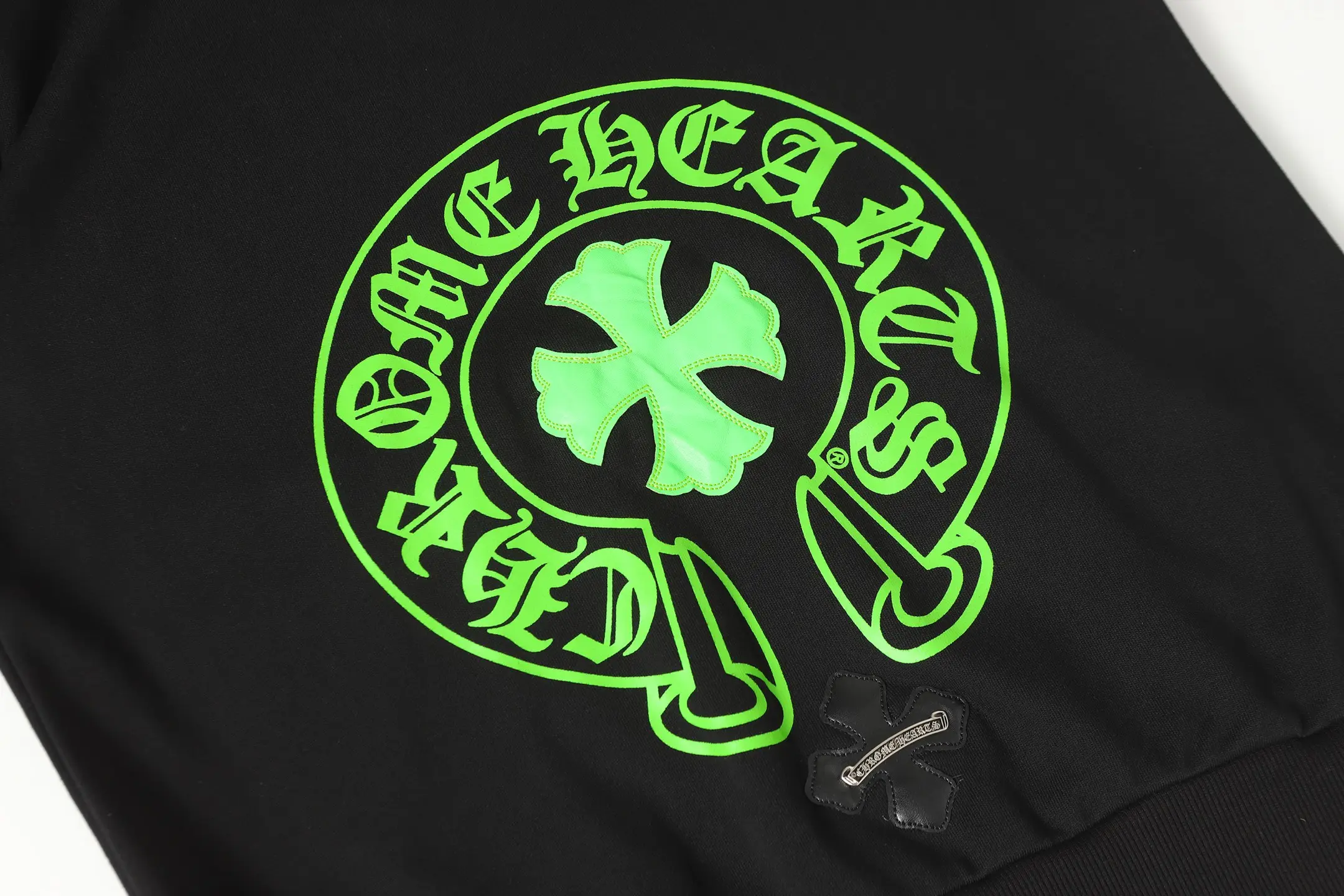 Horseshoe Logo Graphic Hoodie D14513573 — view 7